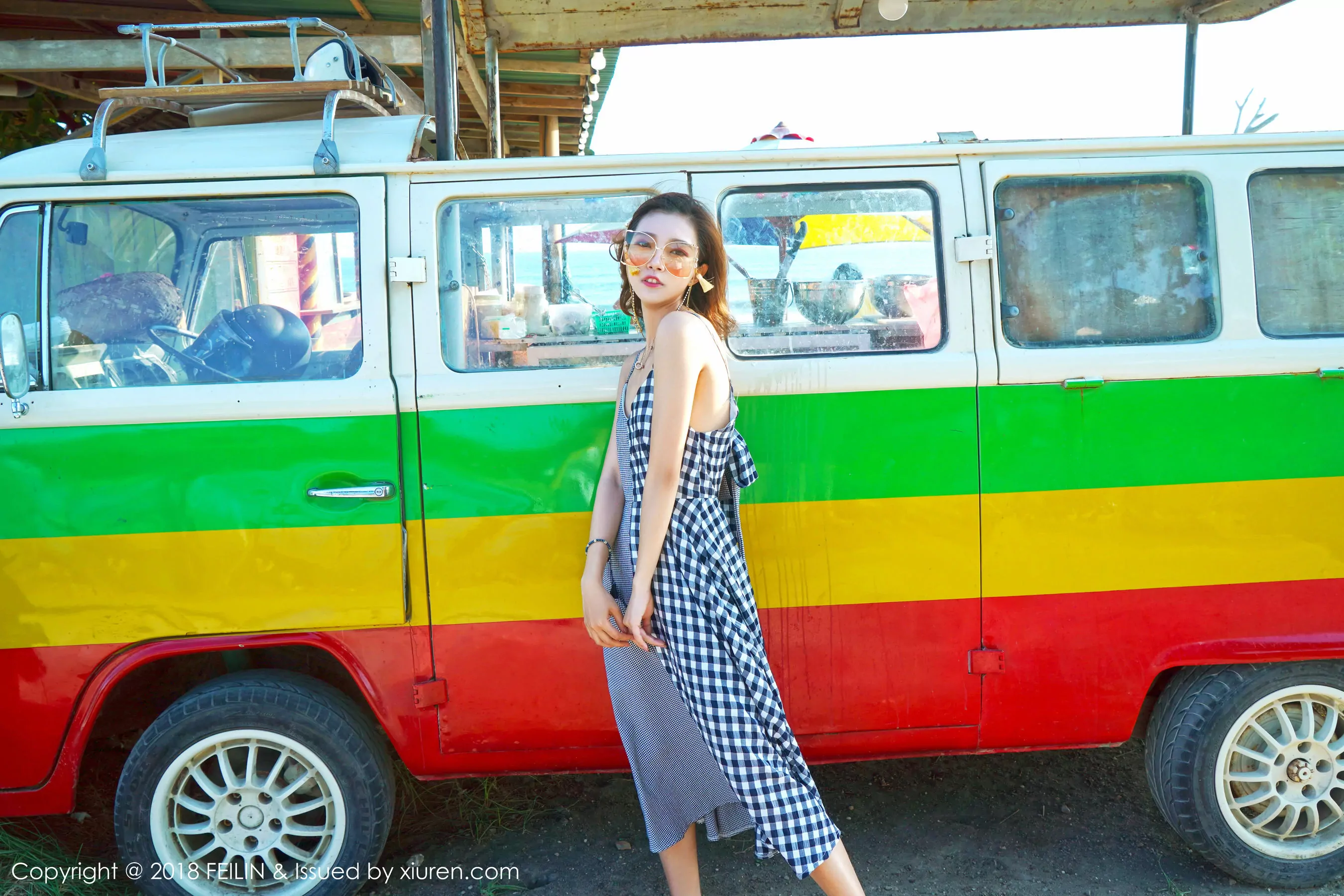 冯木木LRIS《海边清新系列》 嗲囡囡 VOL.142