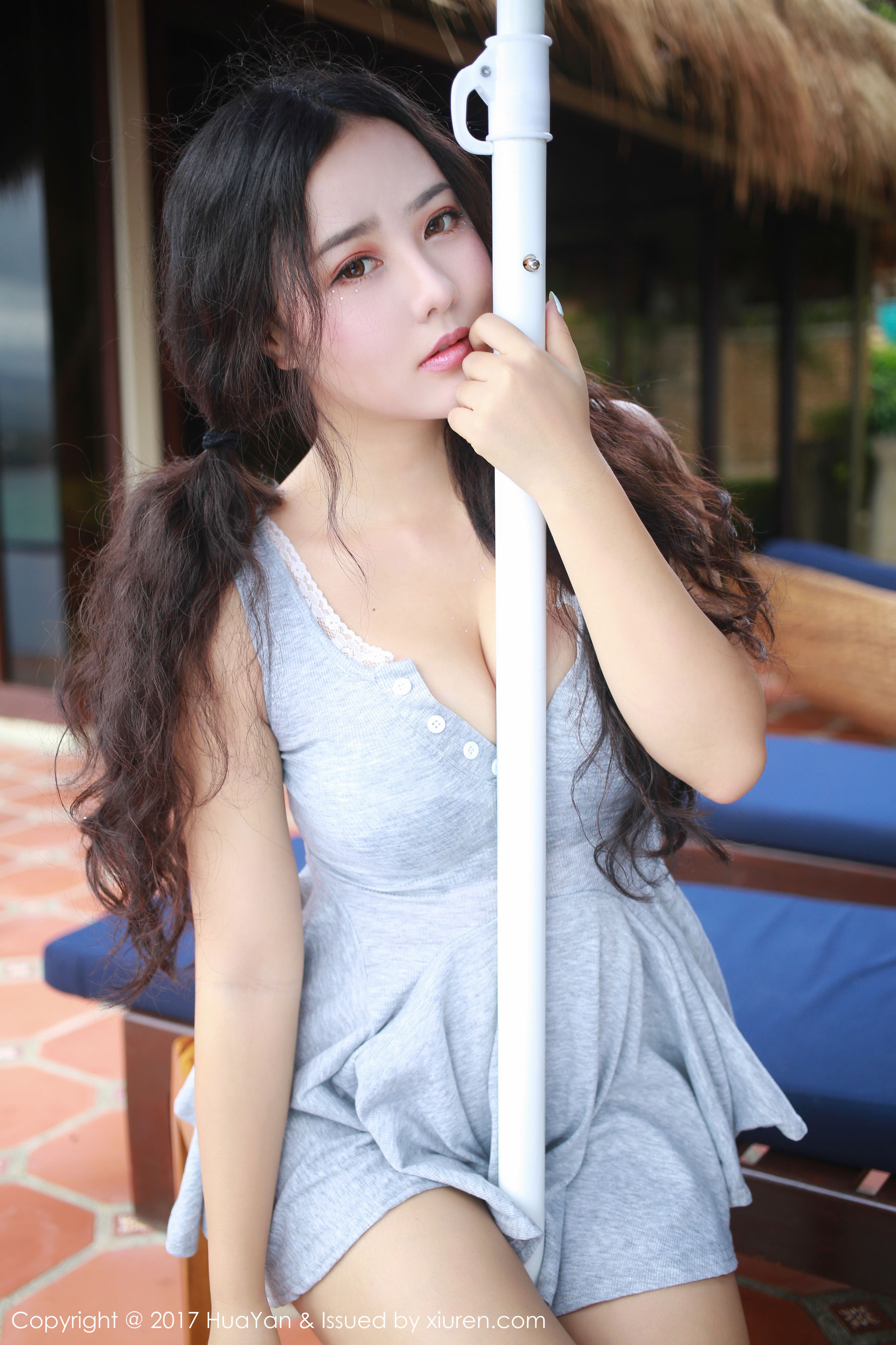 Manuela玛鲁娜《长滩岛旅拍-最后一套》 HUAYAN 花の颜 VOL.039 [33P]