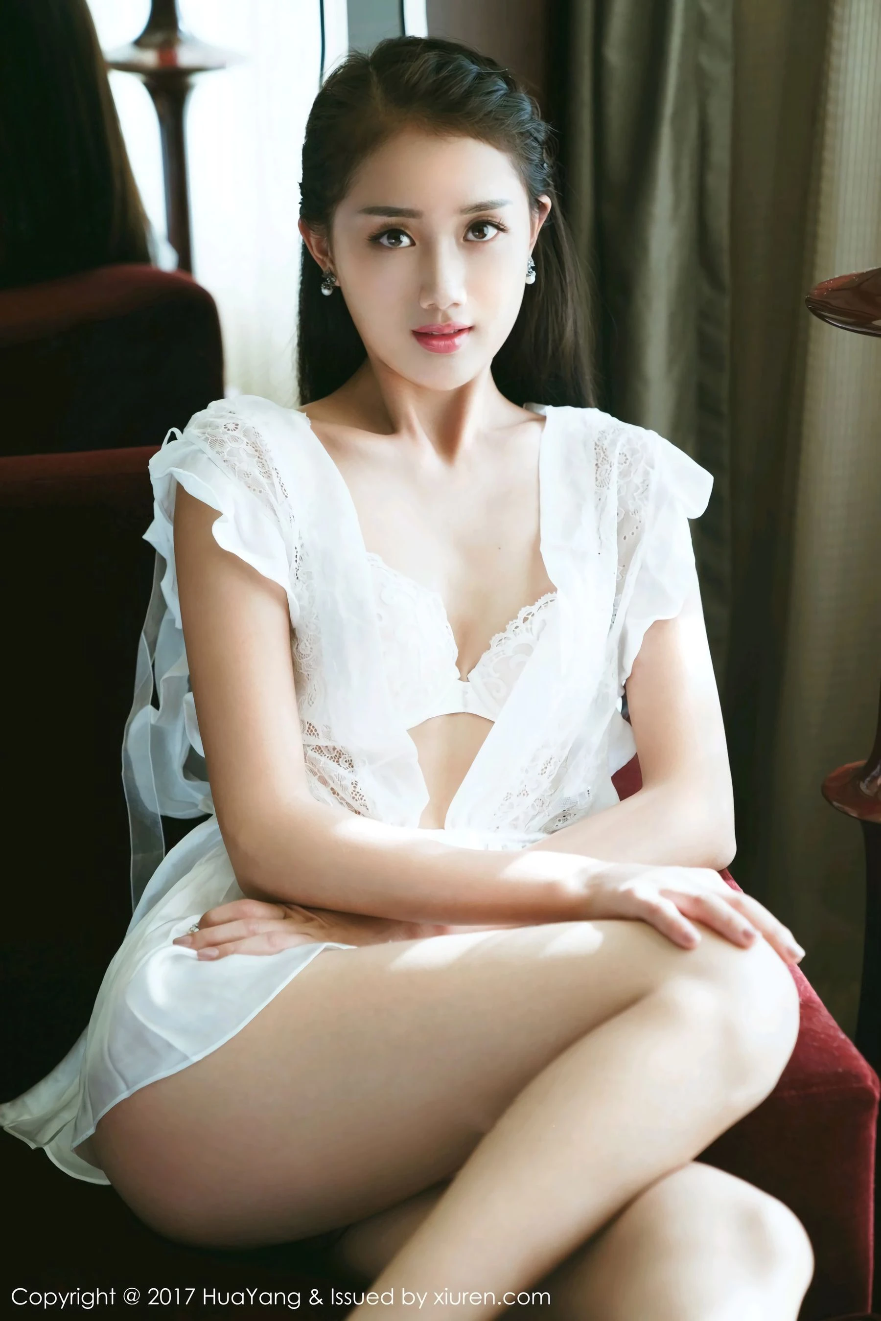 晴儿Anne《五官精致颜值清新秀丽》 花漾Show Vol.009 插图1