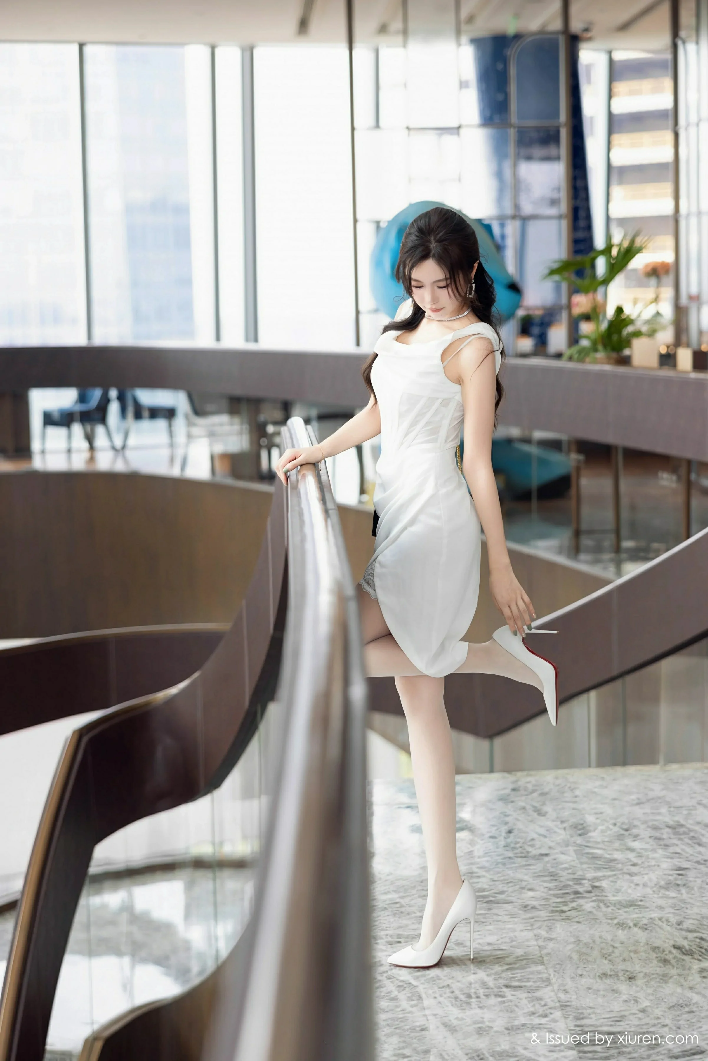 HuaYang花漾 VOL.612 绮里嘉ula [86P]