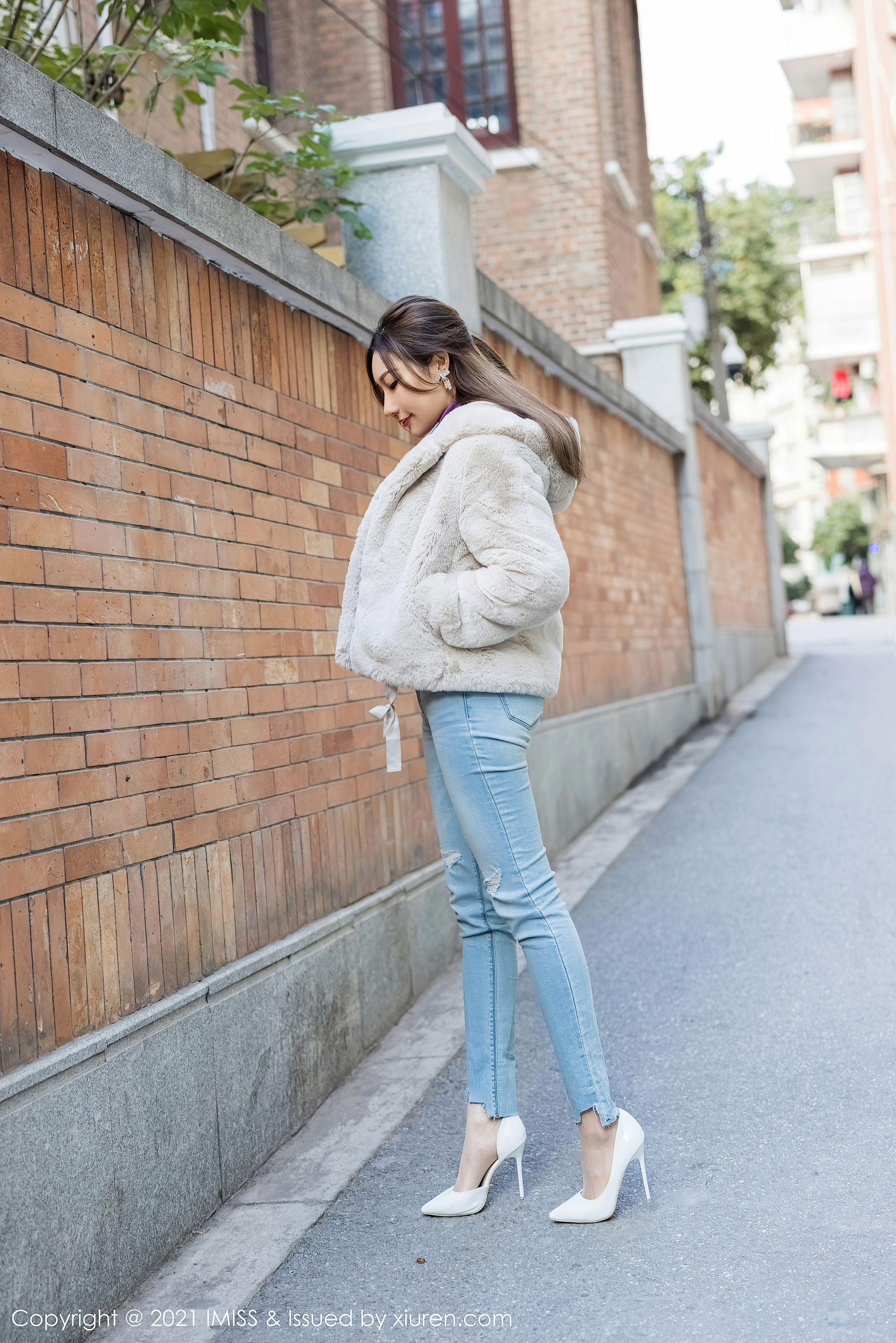 爱蜜社 VOL.541 小狐狸Kathryn