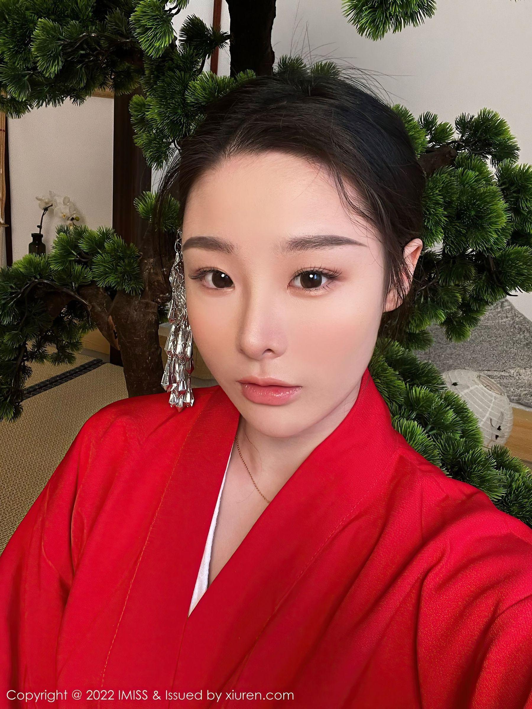 爱蜜社 VOL.669 逗逗doudou 和服美腿