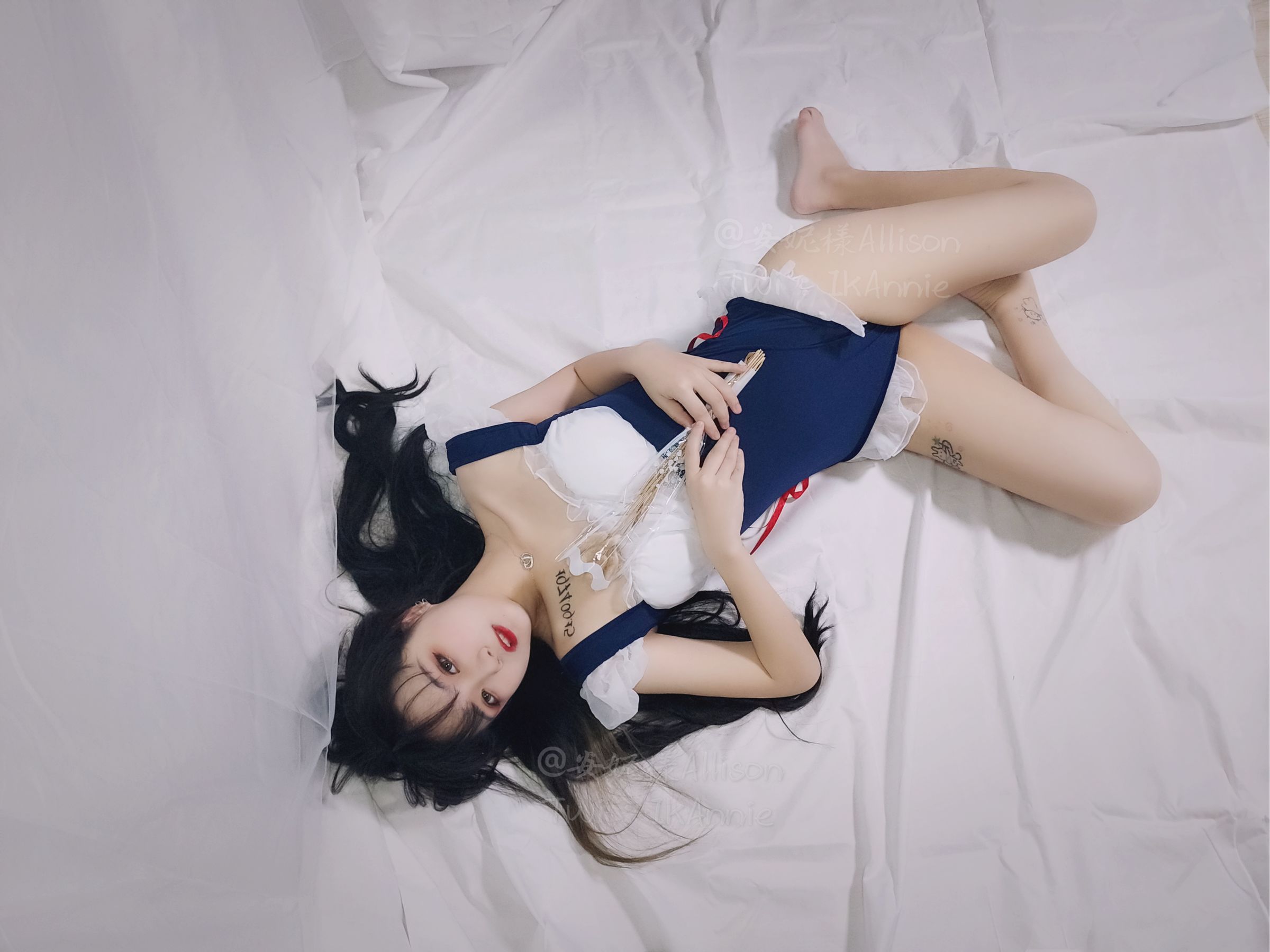 安妮 – 白雪姬泳装 [30P]