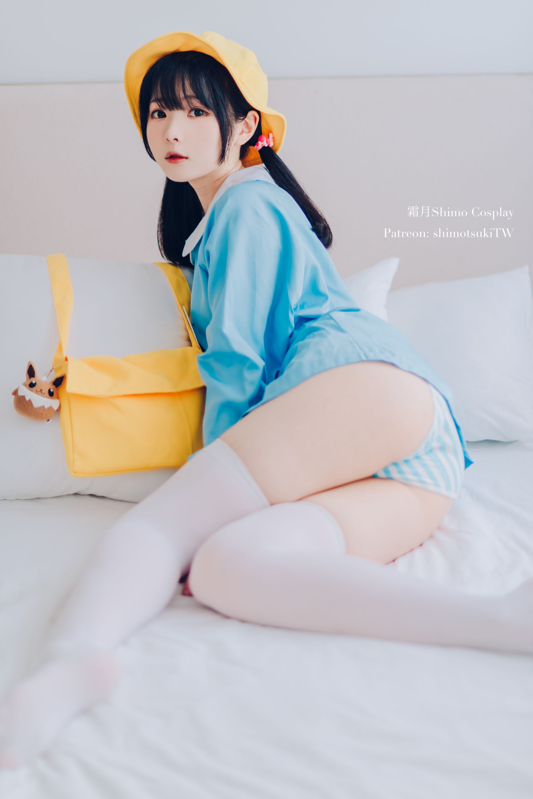 微博妹纸霜月shimo – 幼稚园 [12P]