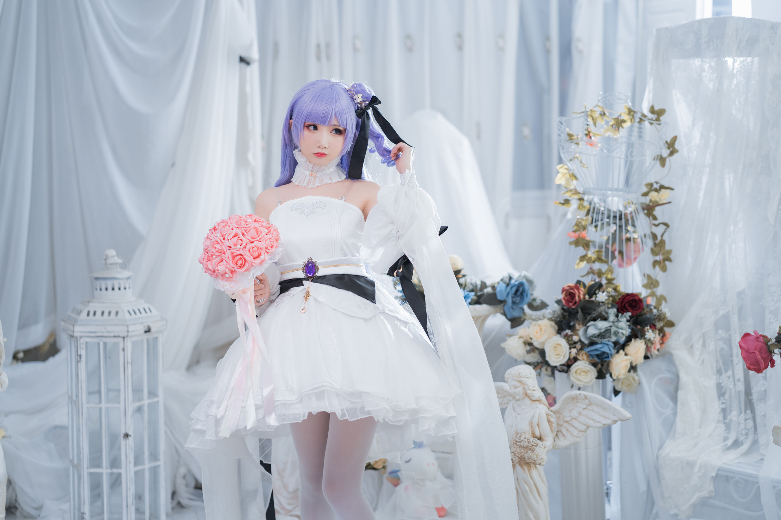 [Cosplay写真] 可爱人气Coser面饼仙儿 – 独角兽婚纱 [14P]
