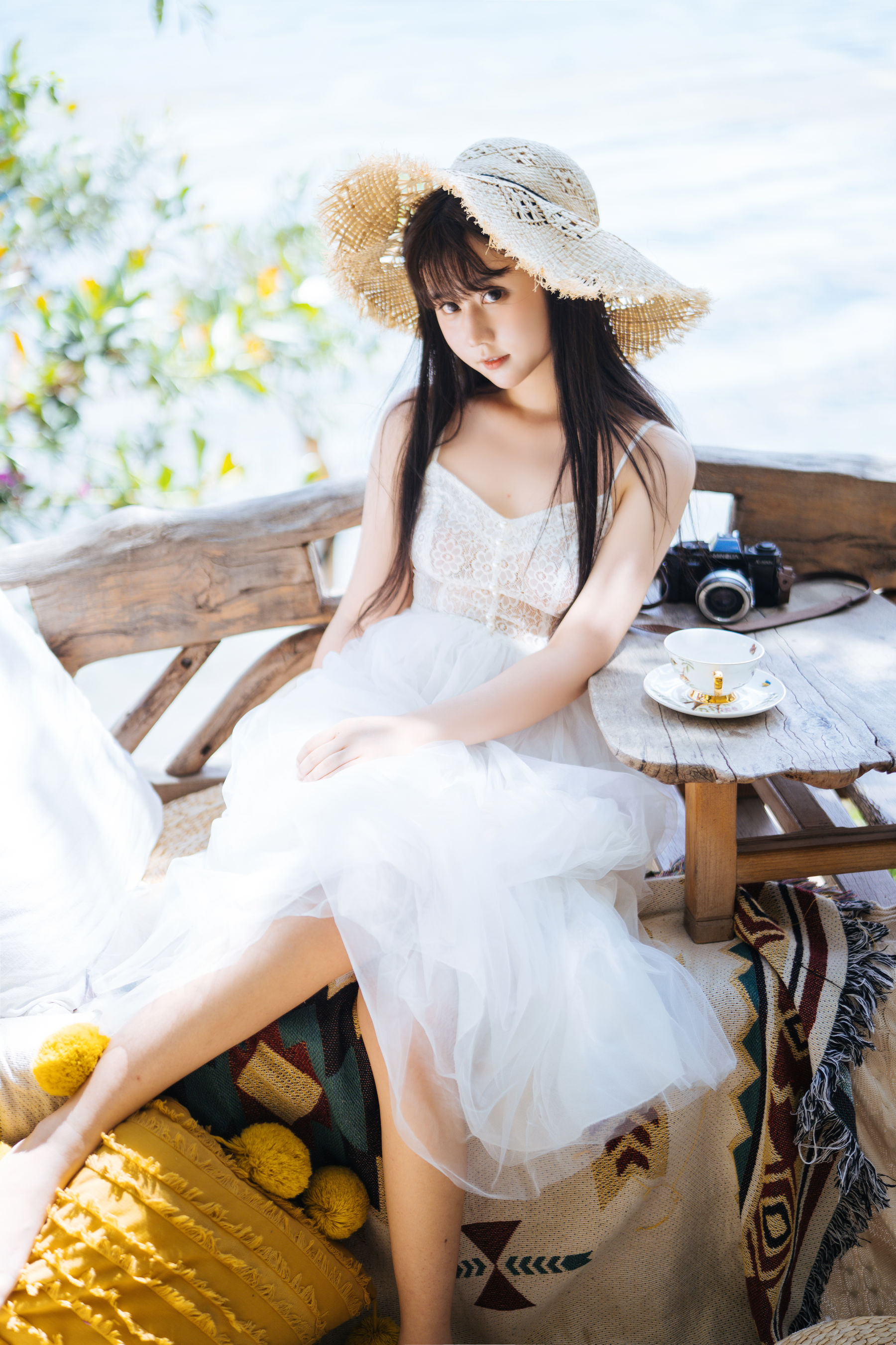 微博福利姬镜酱 – 静夏之白裙少女 [50P]