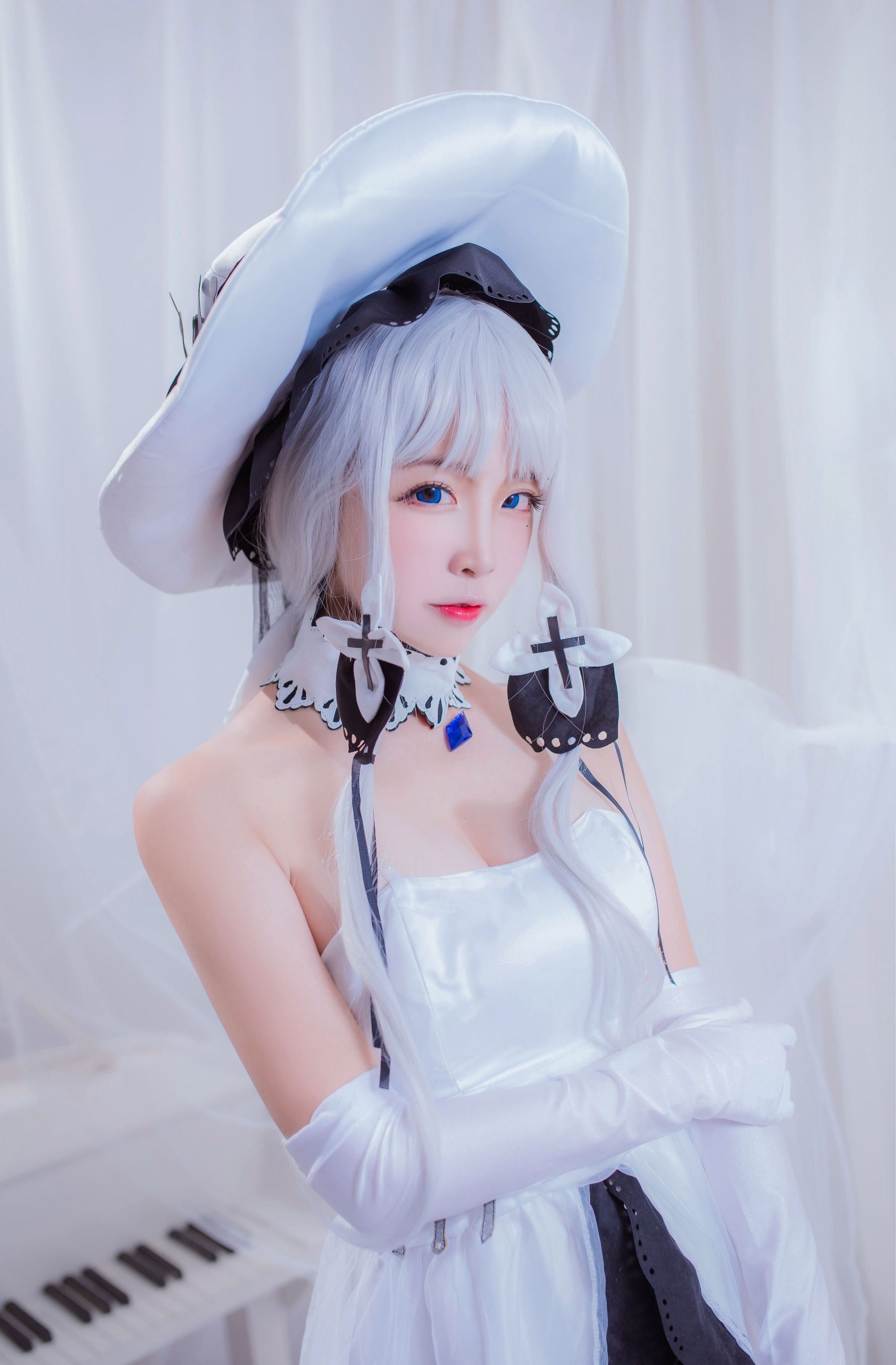[Cosplay写真] 人气Coser二佐Nisa – 碧蓝航线 光辉 [36P]