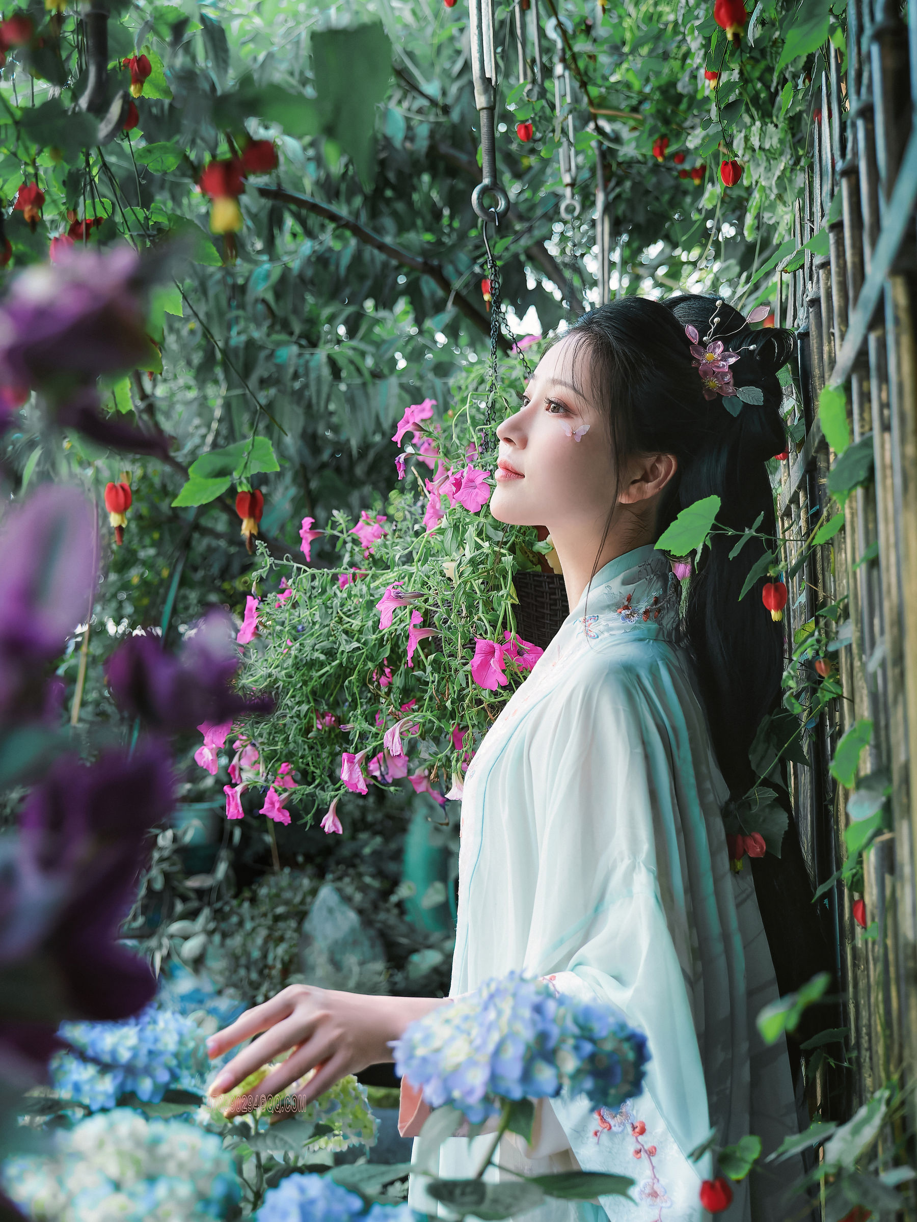 Nnian – 花间集 [10P]