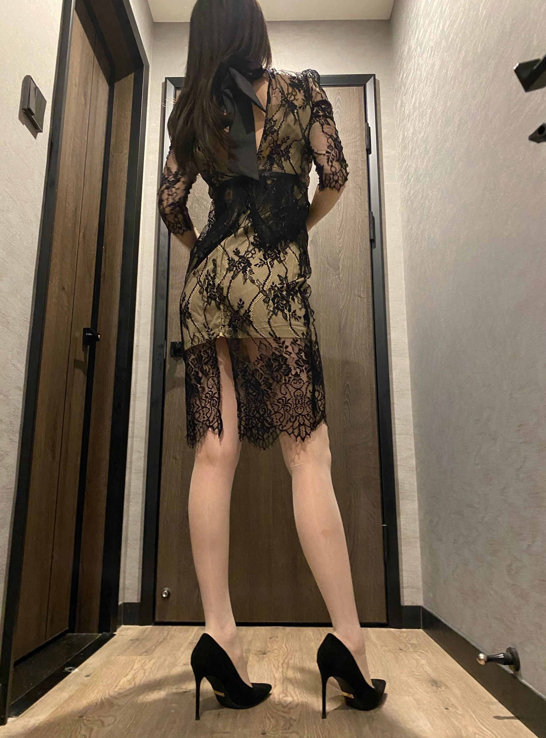 丝足博主麋鹿_Monroe 2020.02.20 蕾丝内内 [19P]