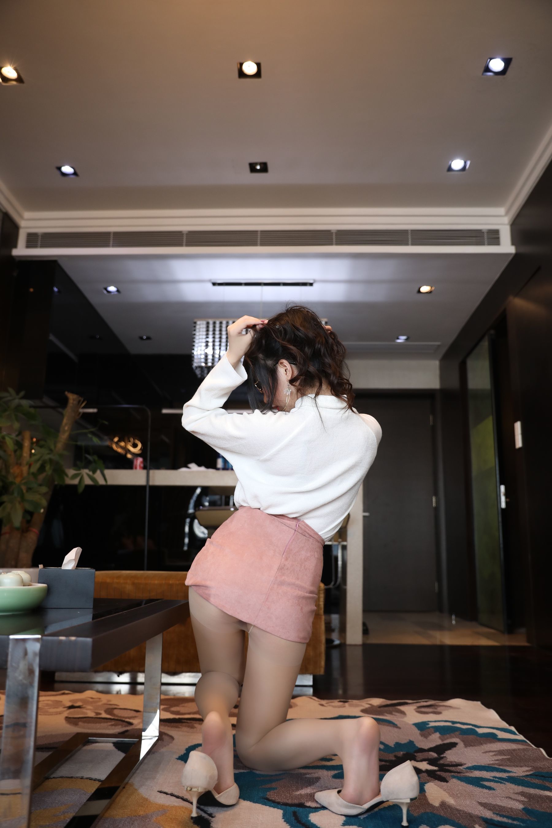 二次元巨乳美女鹿野希 单马尾眼镜娘 [101P]