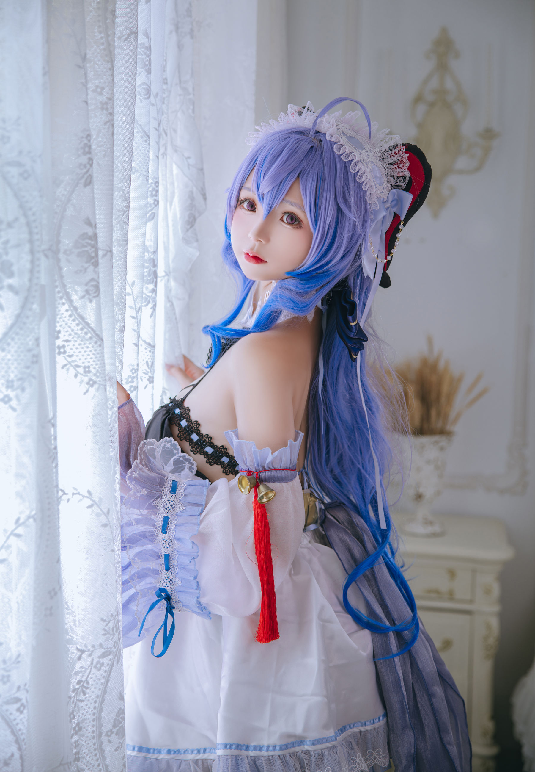 Cosplay日奈娇 – 甘雨女仆 [23P]