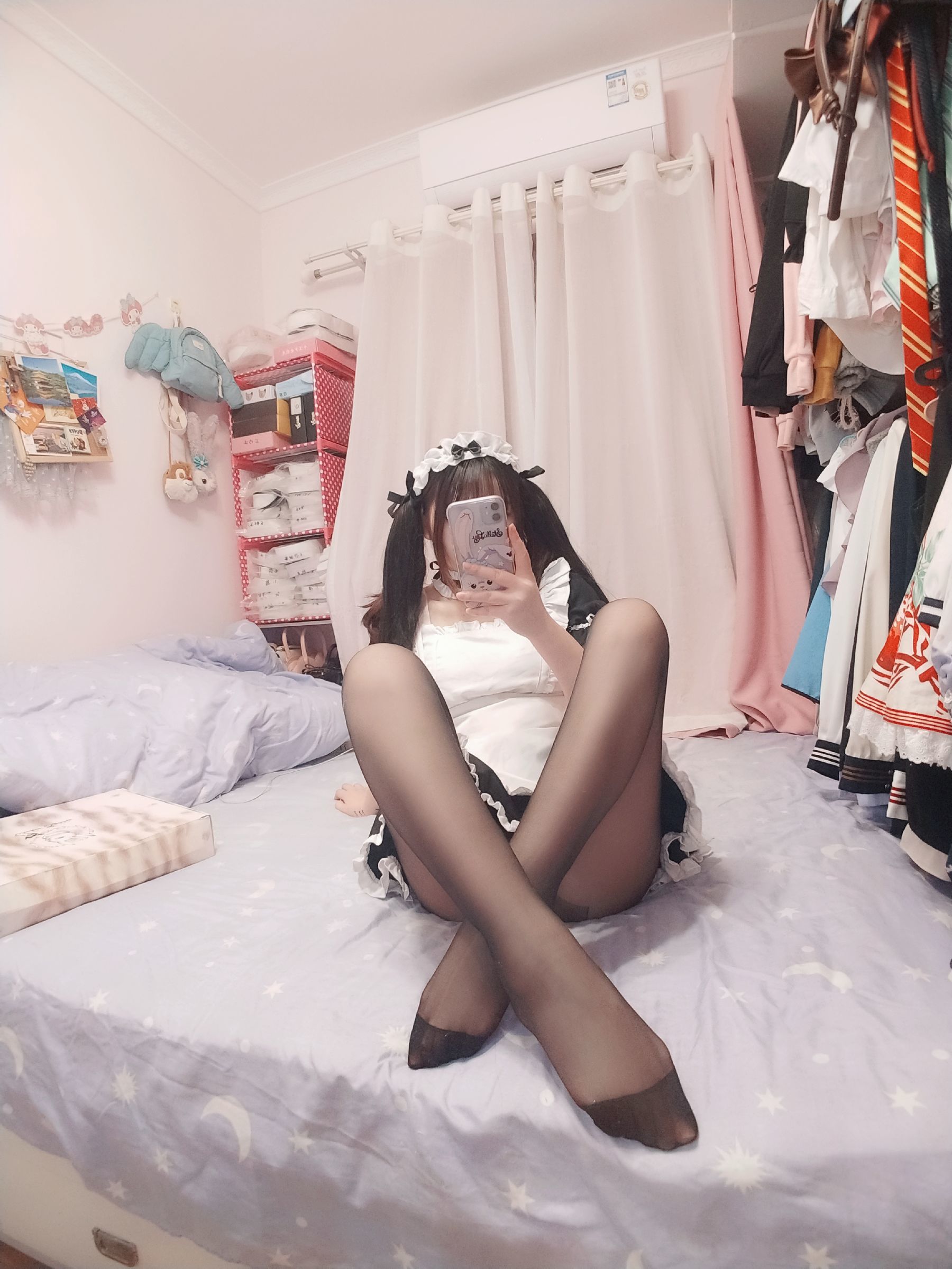 二次元美女古川kagura – 黑丝女仆 [49P]