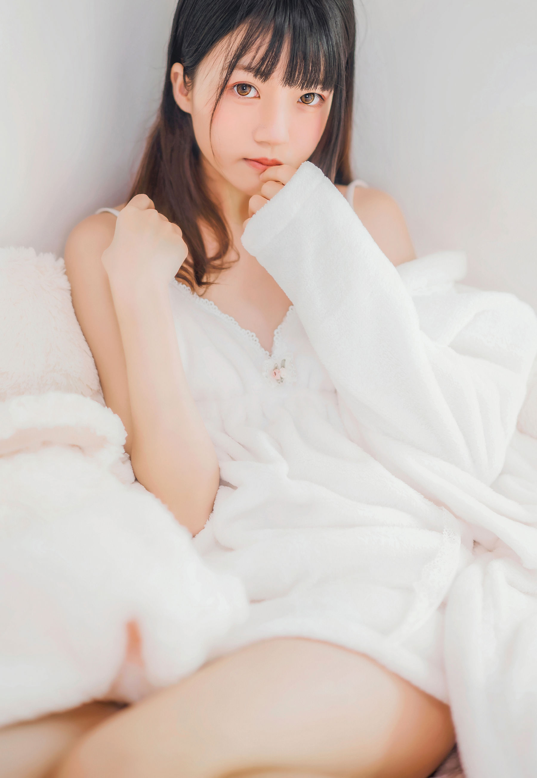 [萝莉COS] 疯猫ss《喵喵睡衣》 [37P]