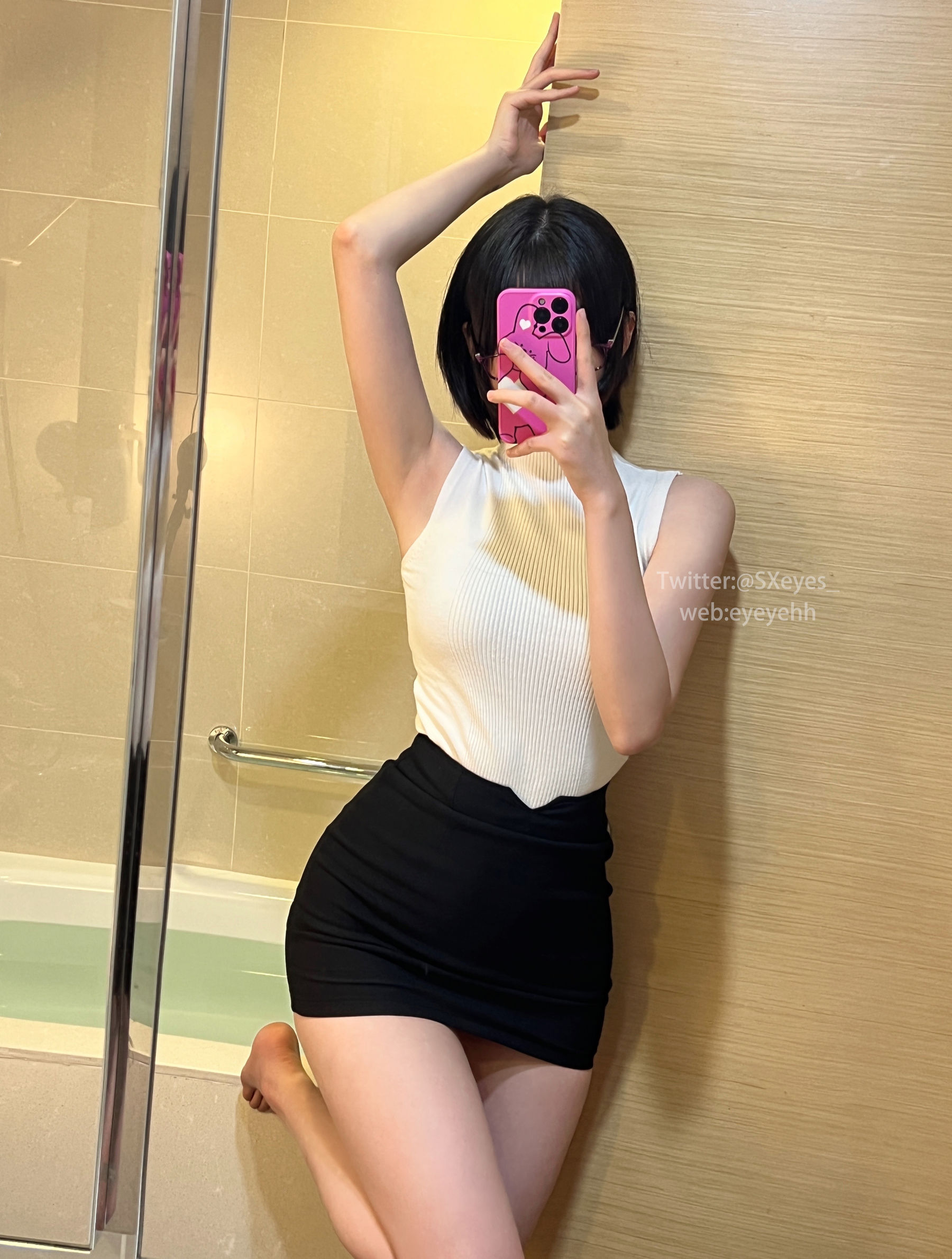 萌妹子眼酱大魔王w – 风吕に入る [26P]