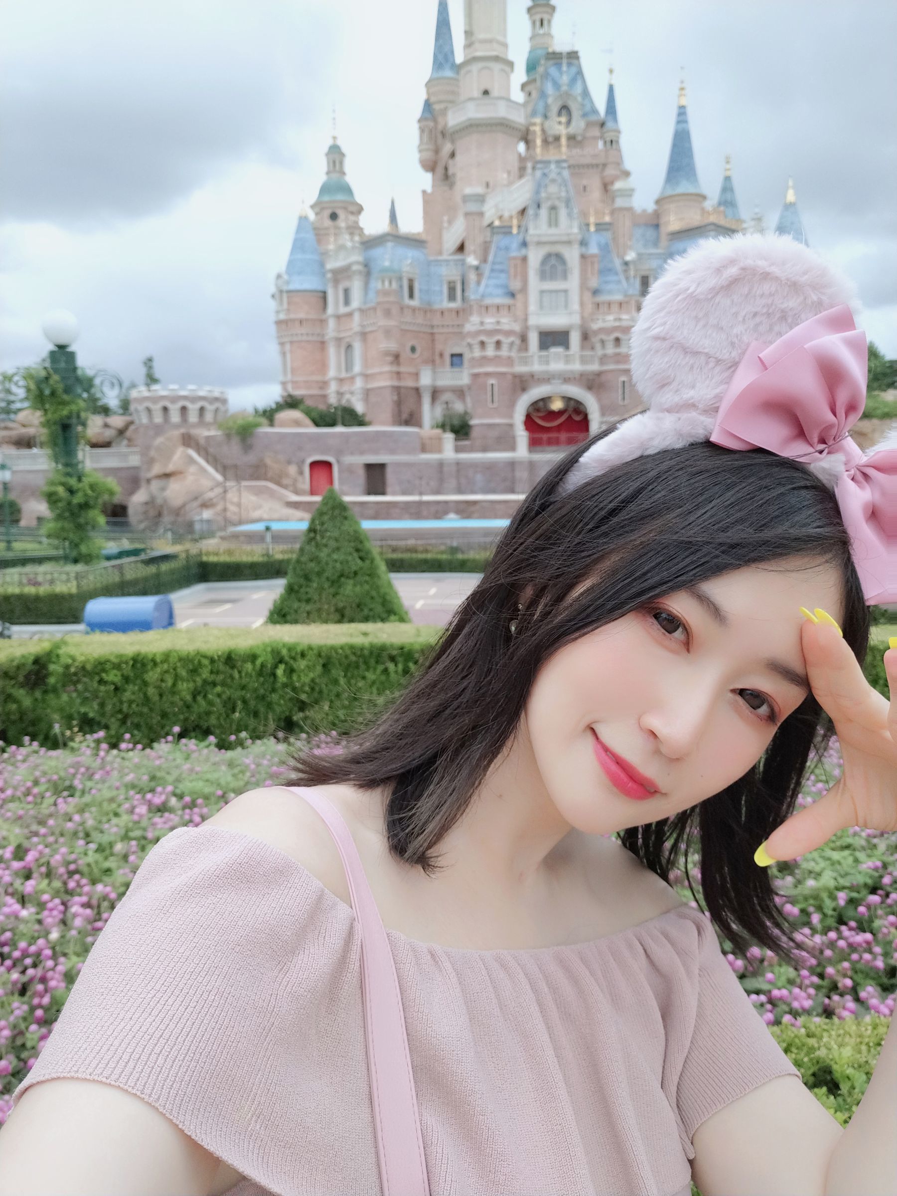 Coser小姐姐白银 – 小猪佩奇 [78P]