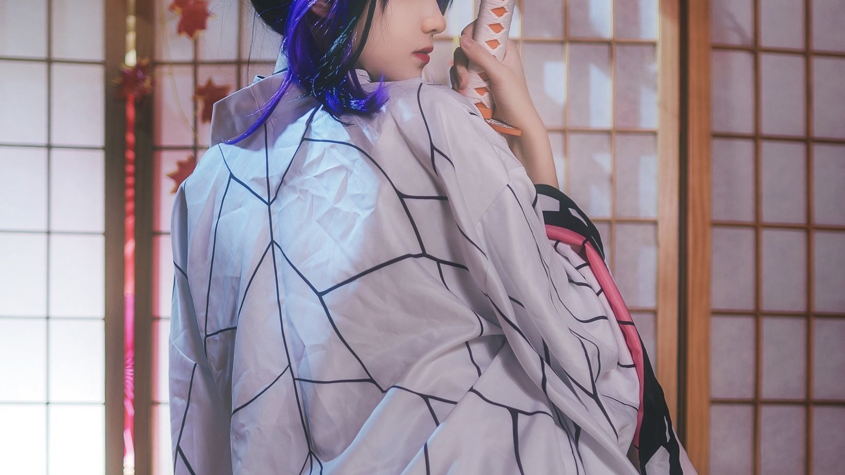 动漫博主南桃Momoko – 蝴蝶忍队服 [14P]