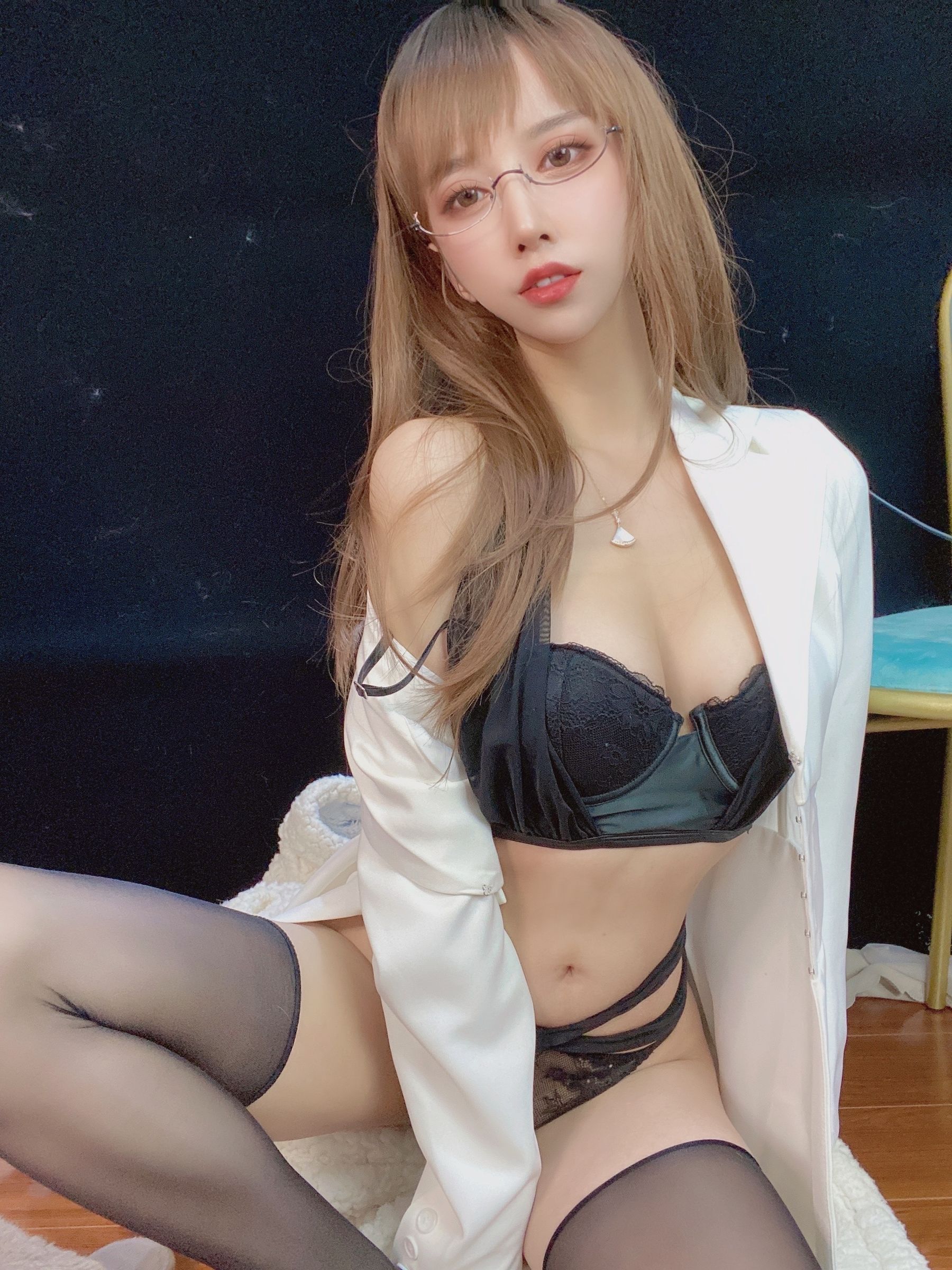 斗鱼米线线sama – 朱砂痣 [30P]