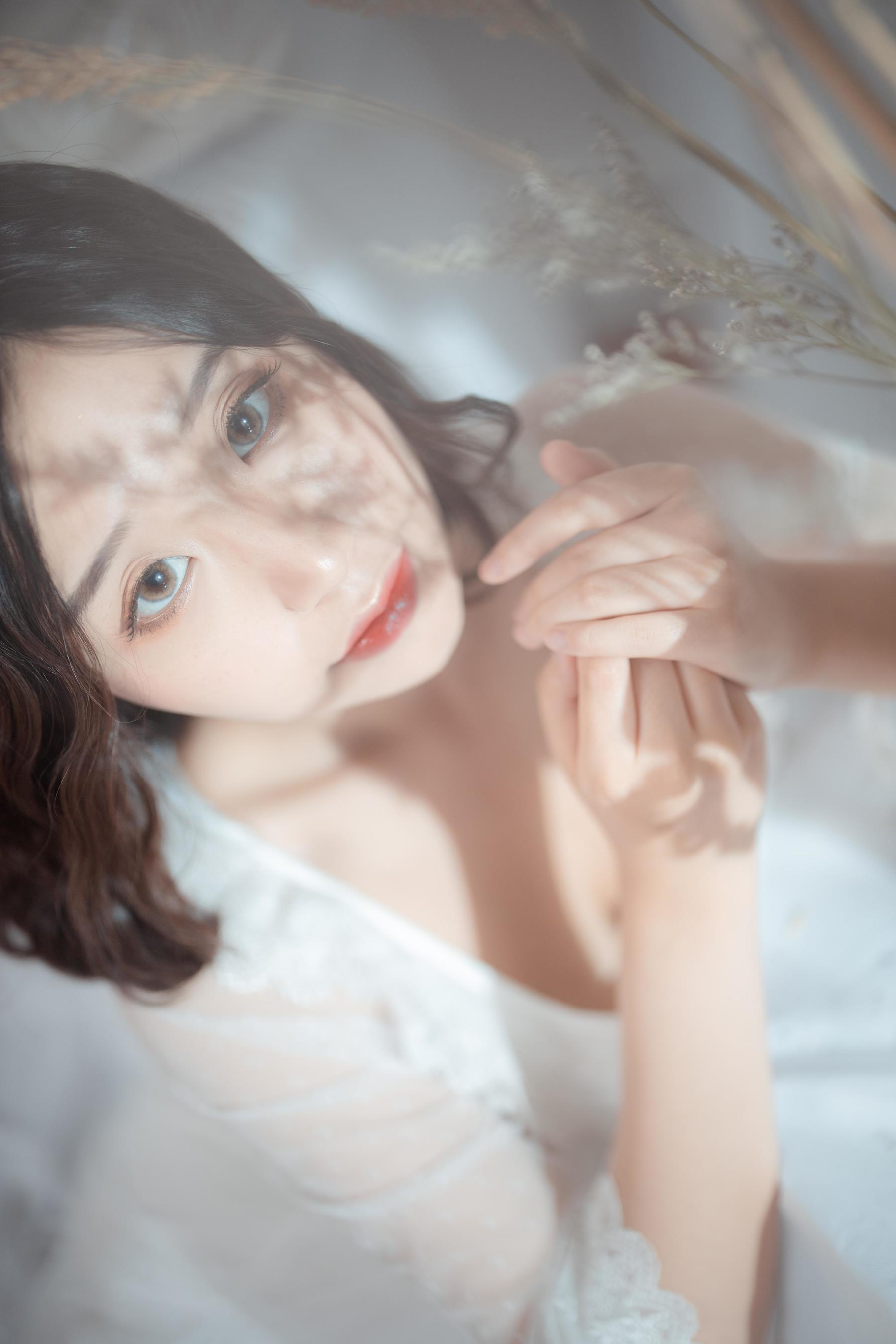 动漫博主穆零Mu0 – 睡衣 [23P]