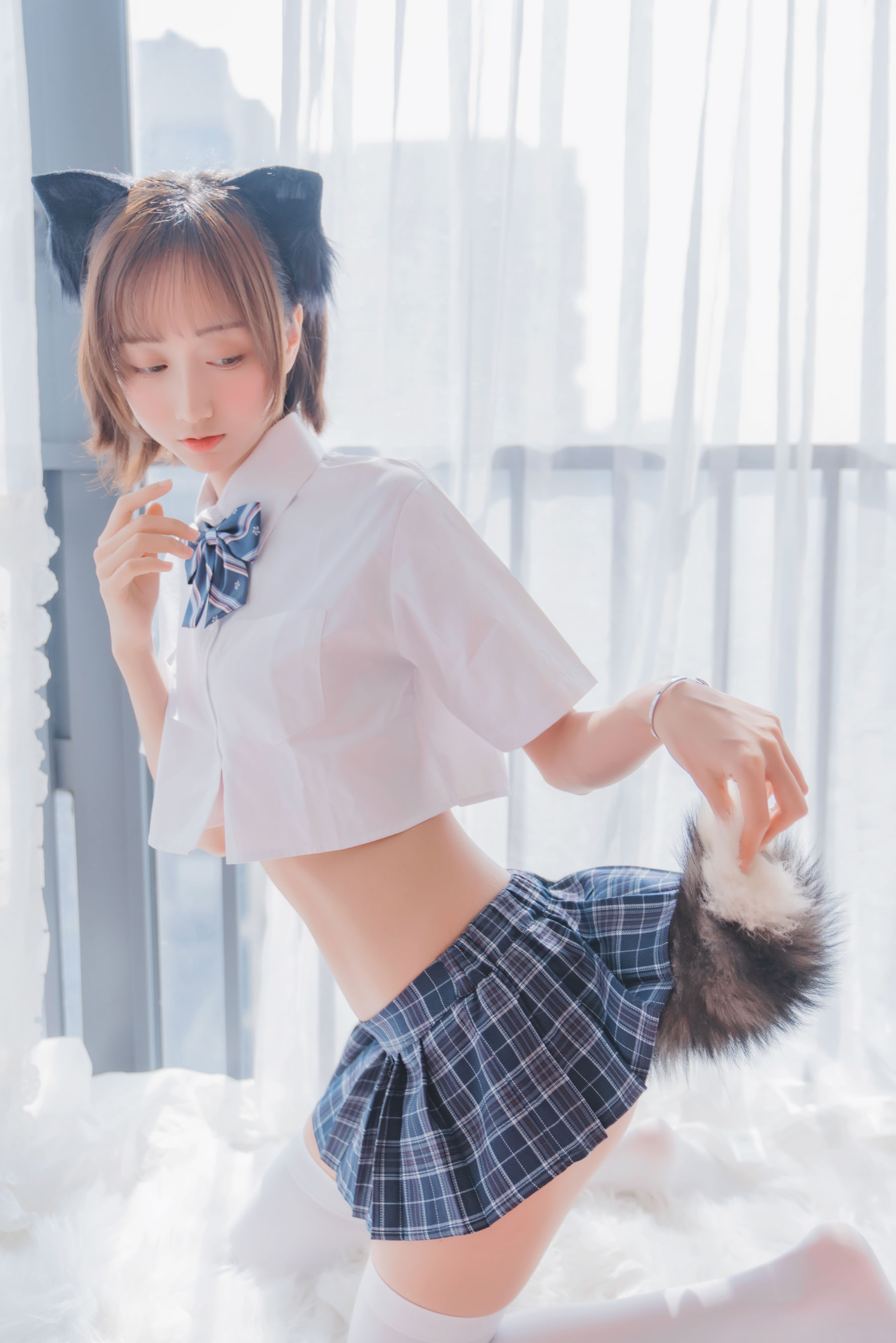 萌系小姐姐木绵绵OwO – 怀中猫 [68P]