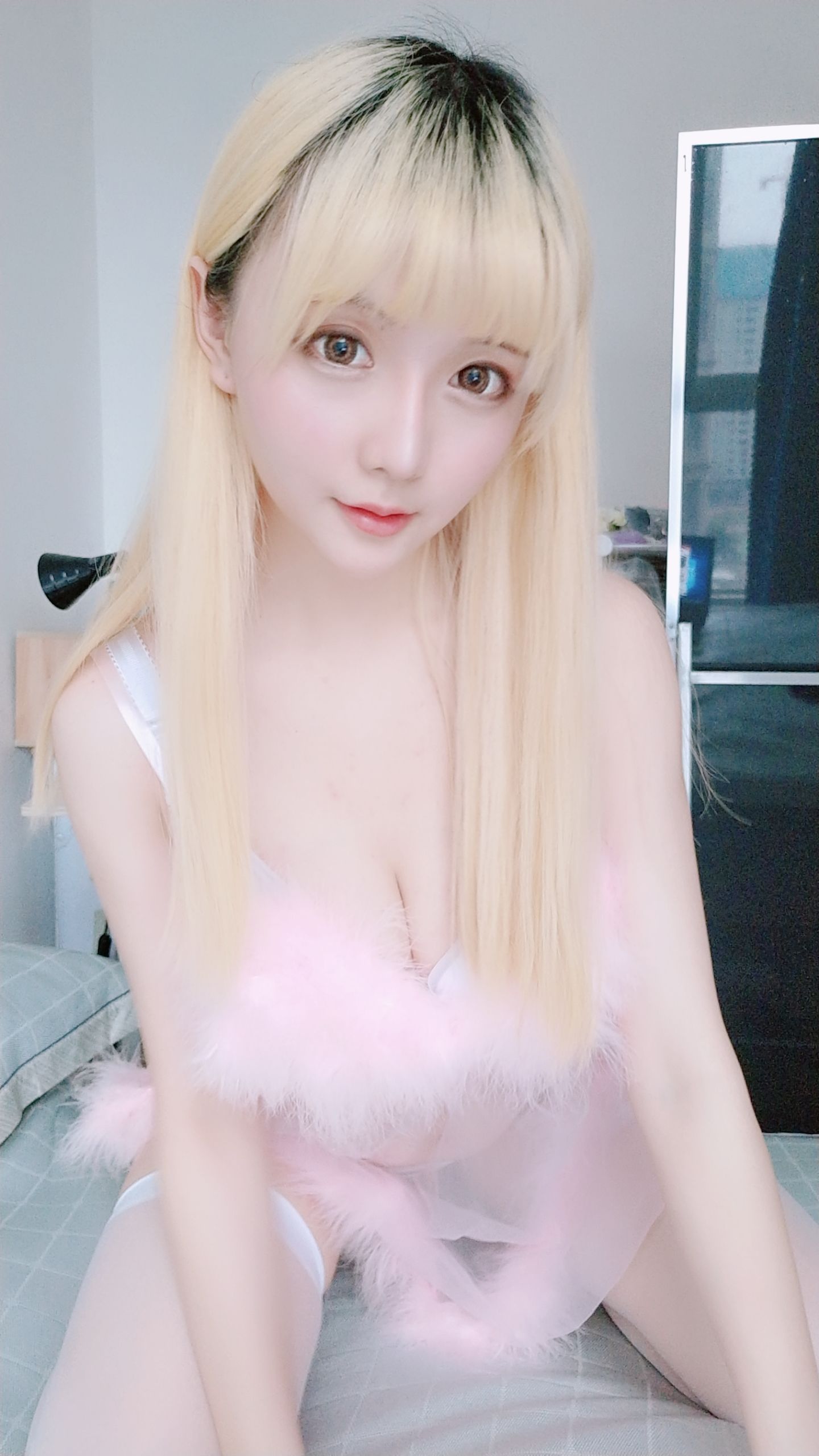 Coser小姐姐星之迟迟 粉红睡衣 [62P]