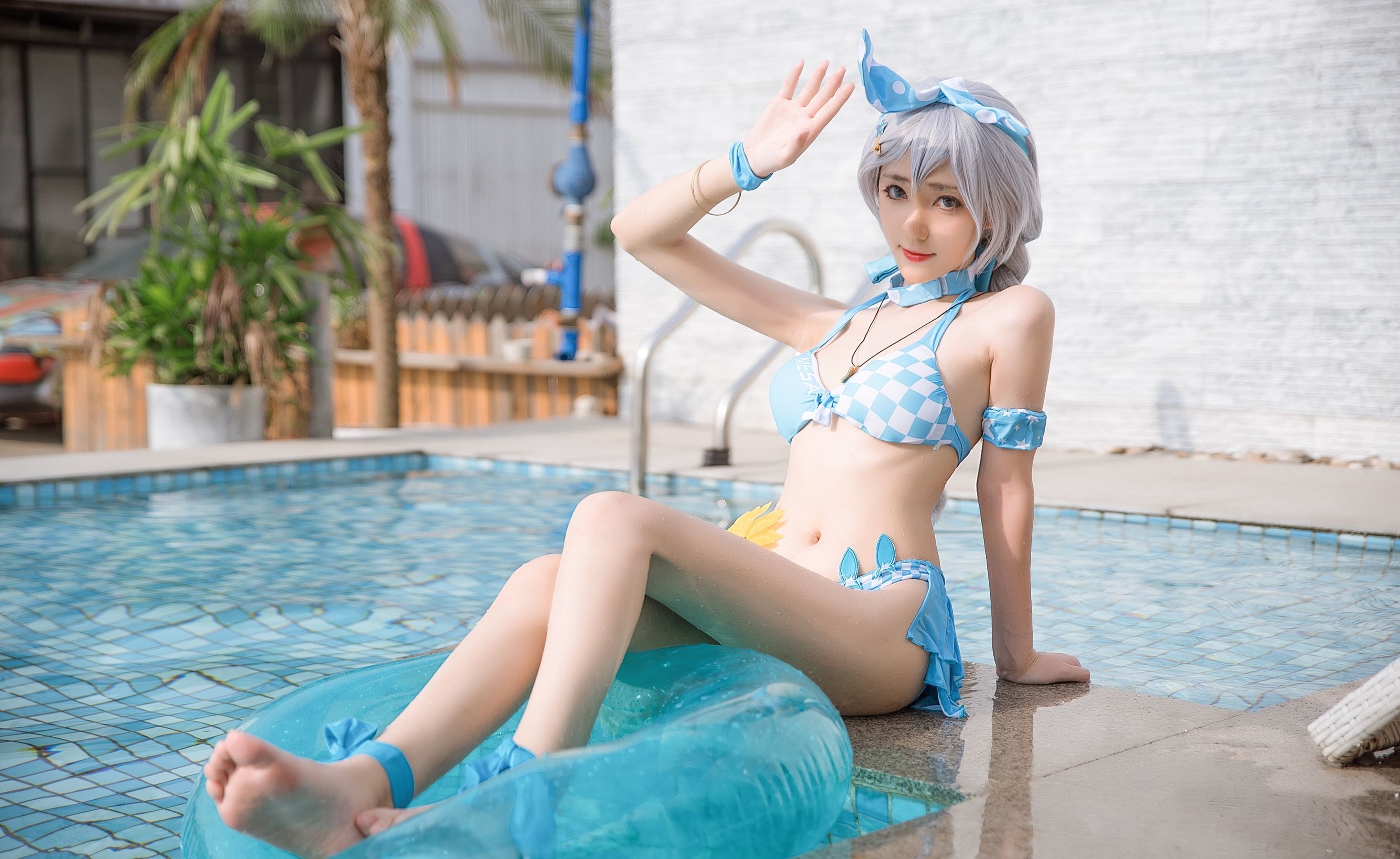 动漫博主南桃Momoko 琪亚娜泳装 [15P]