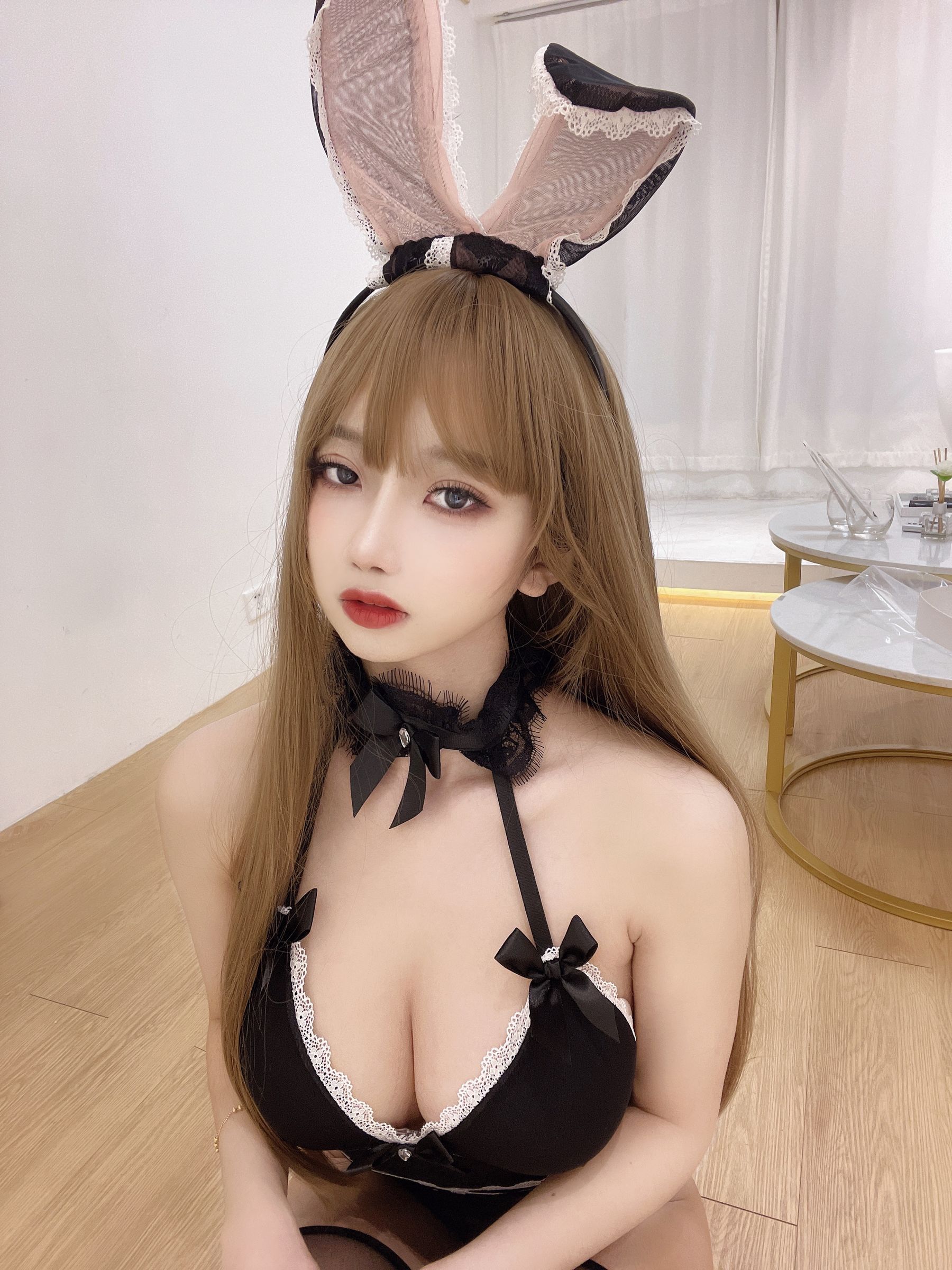 白嫩美少女鬼畜瑶 – 蕾丝兔女郎 [50P]