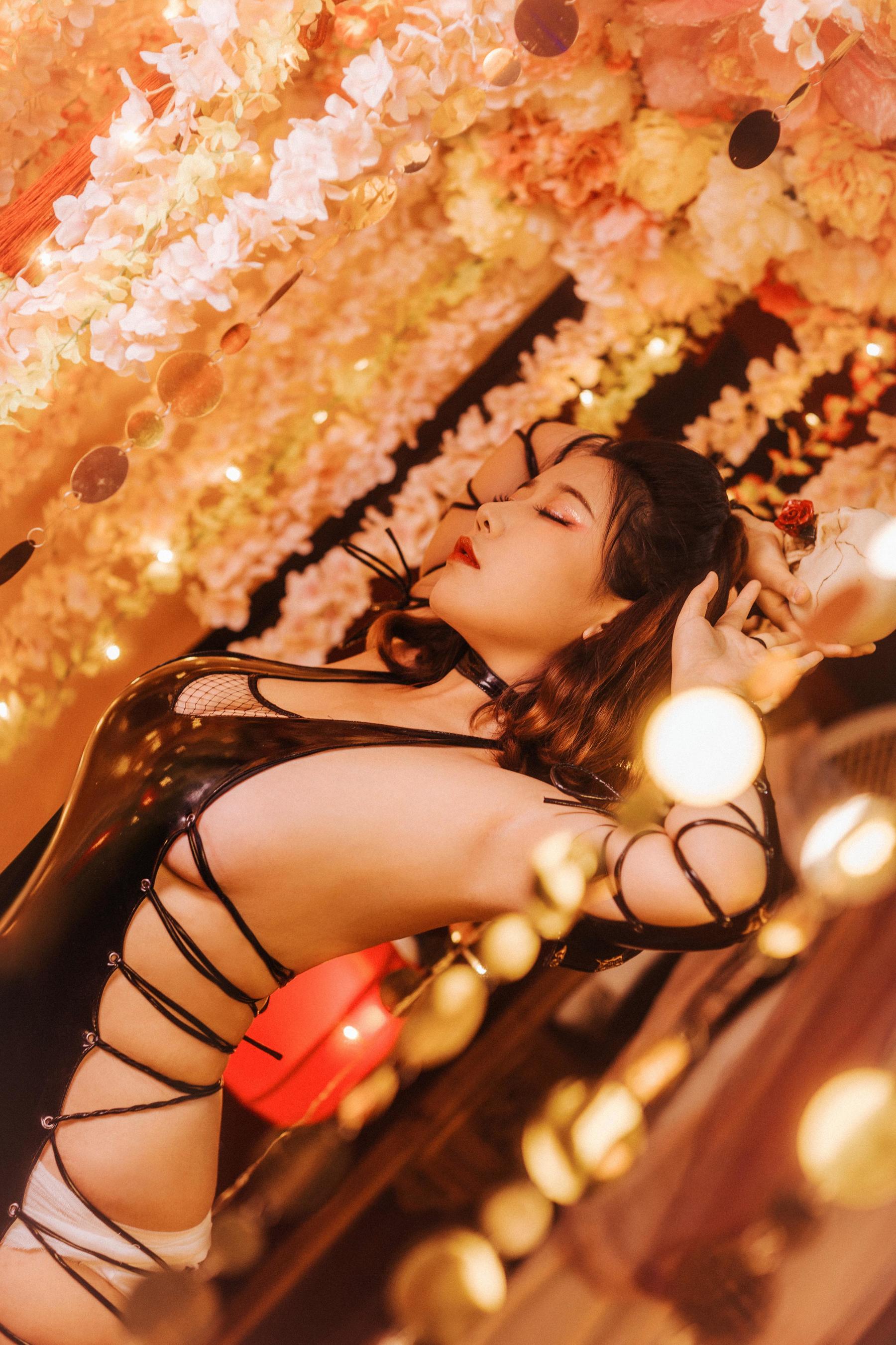 动漫博主穆零Mu0 – 黑胶 [19P]