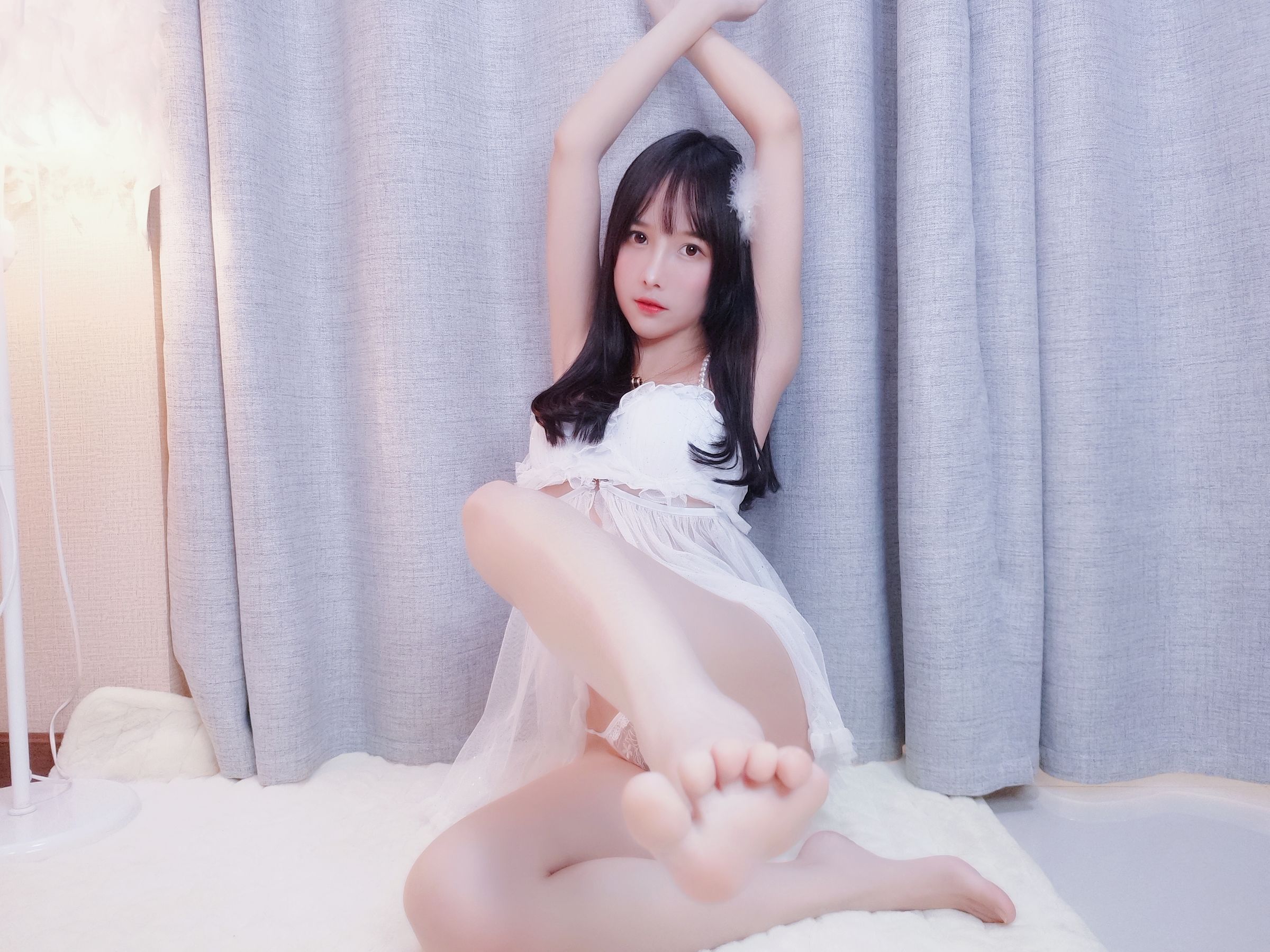 虎牙小小奶瓶儿 – 仙女兔 [23P]