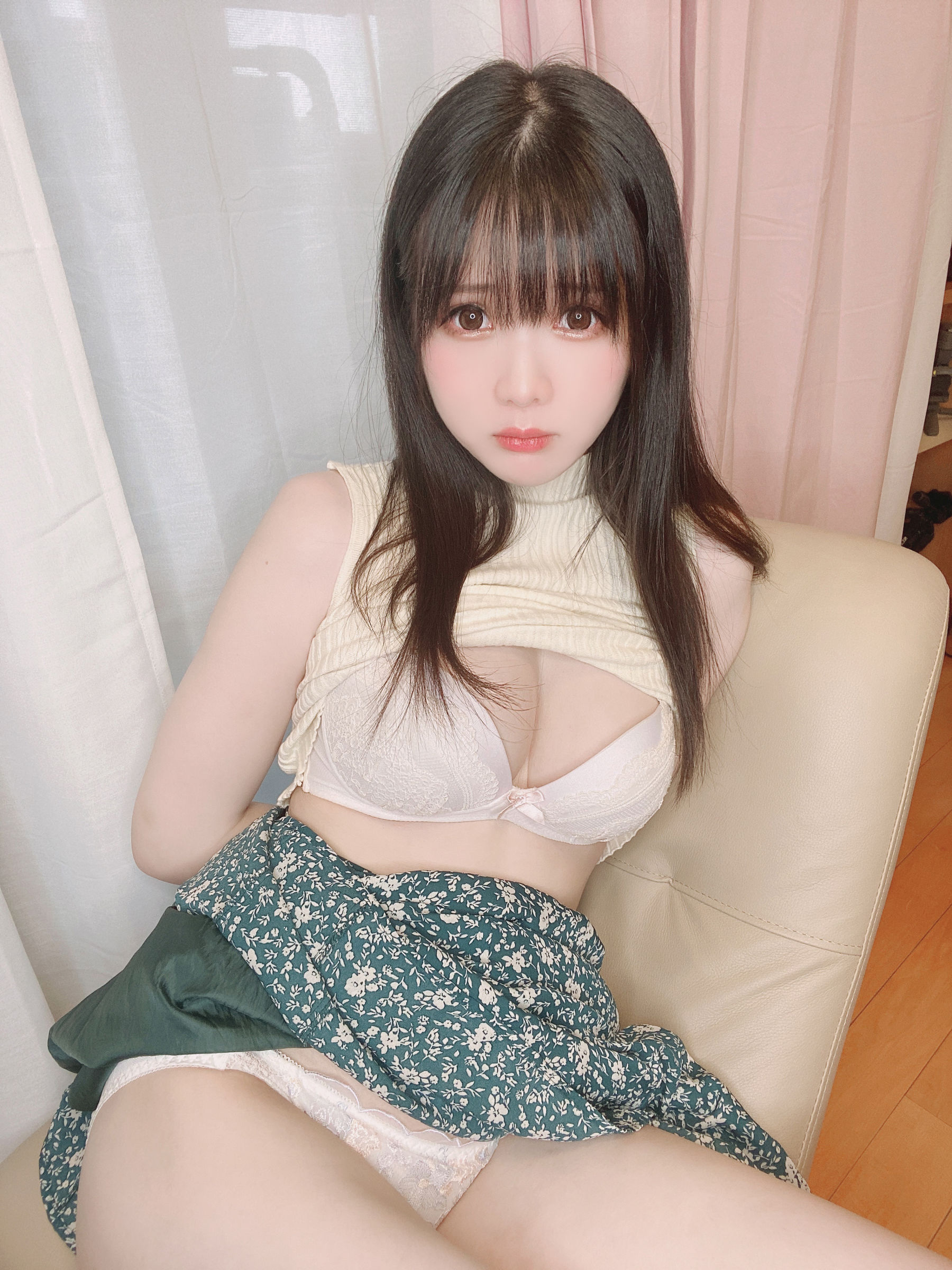 微博妹纸霜月shimo – お疲れ様でした！ [10P]