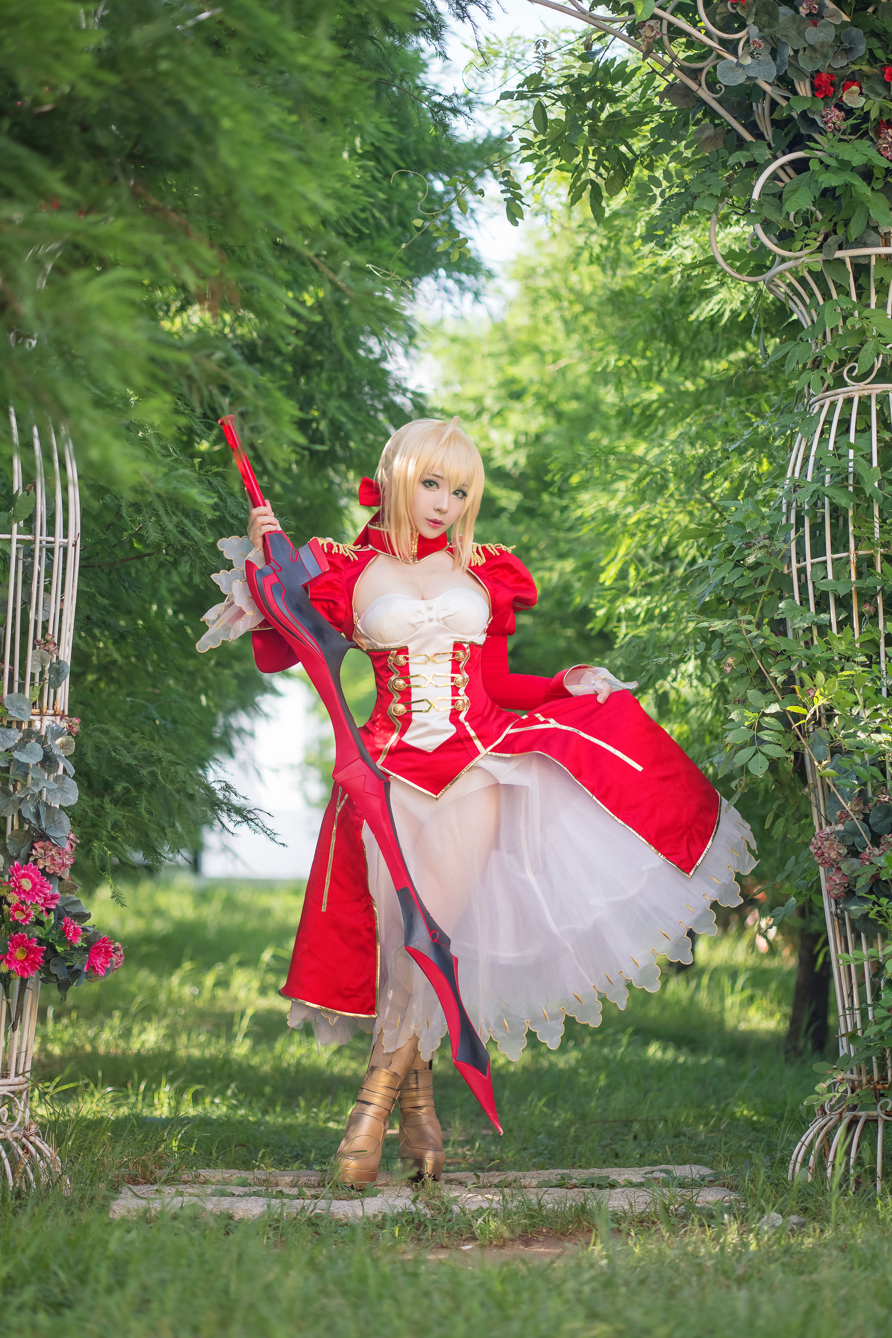 Cos千寻大人 尼禄 之 正裝 [13P]