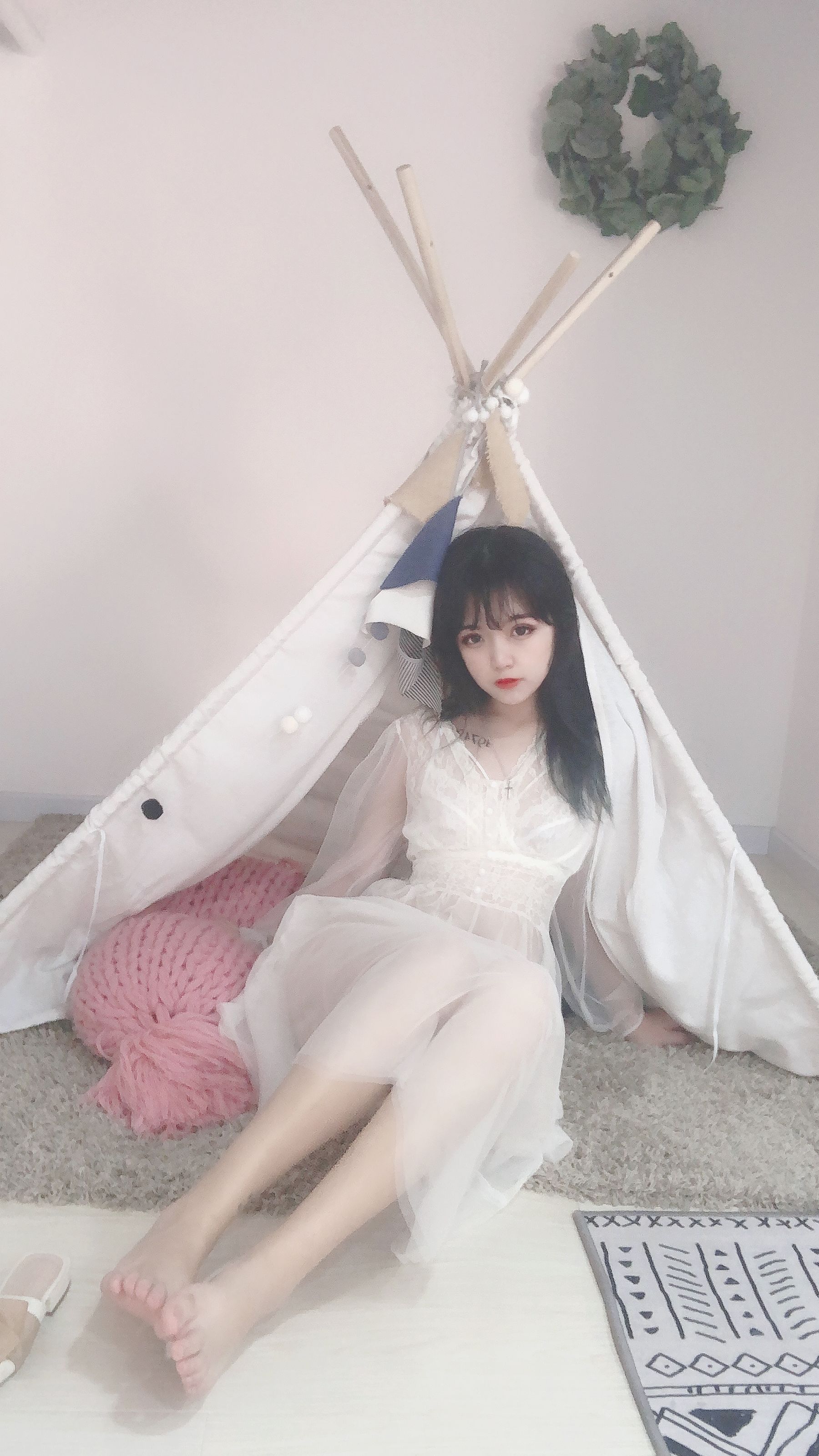 安妮 – 白色纱裙 [34P]