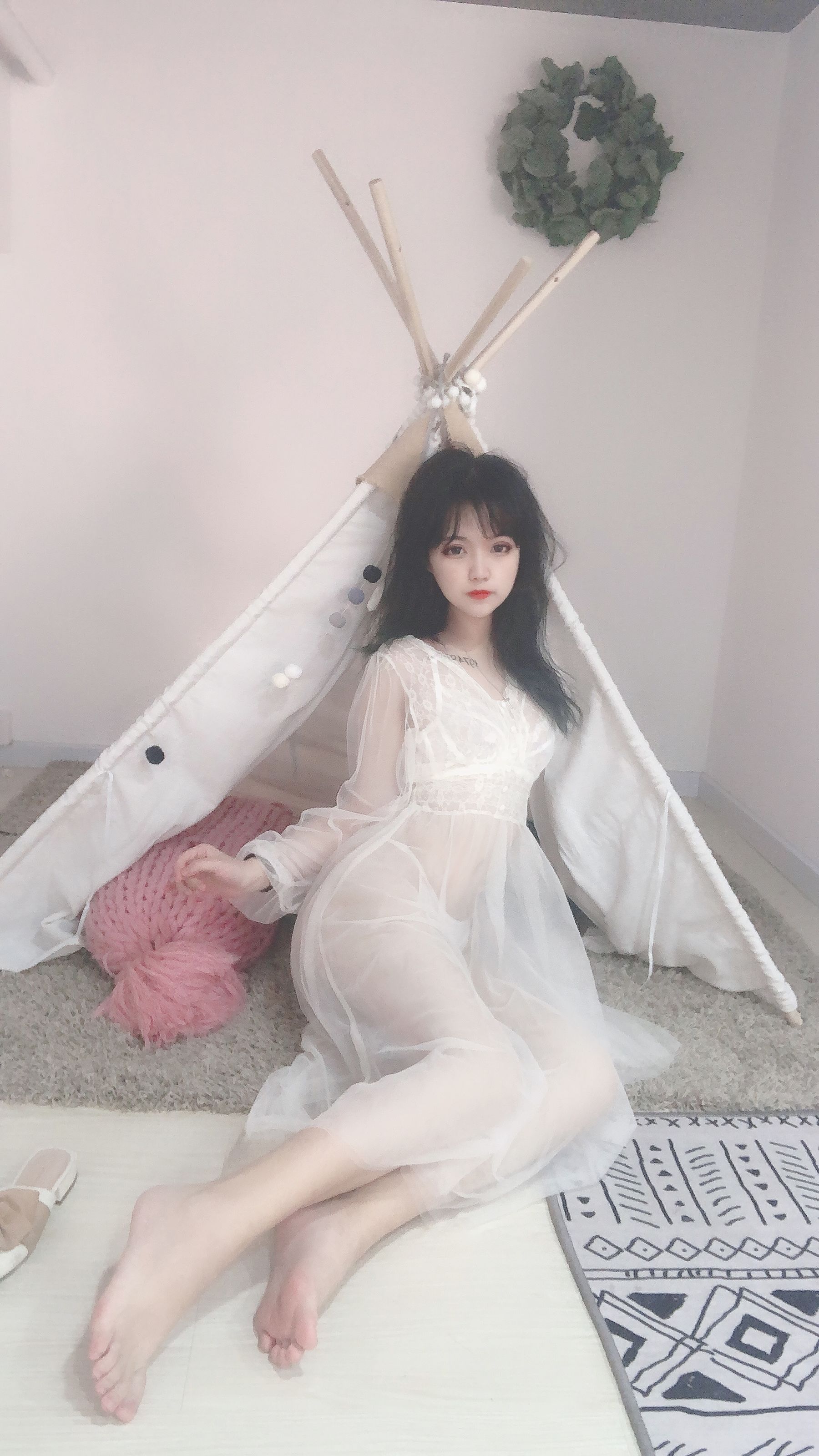 安妮 – 白色纱裙 [34P]