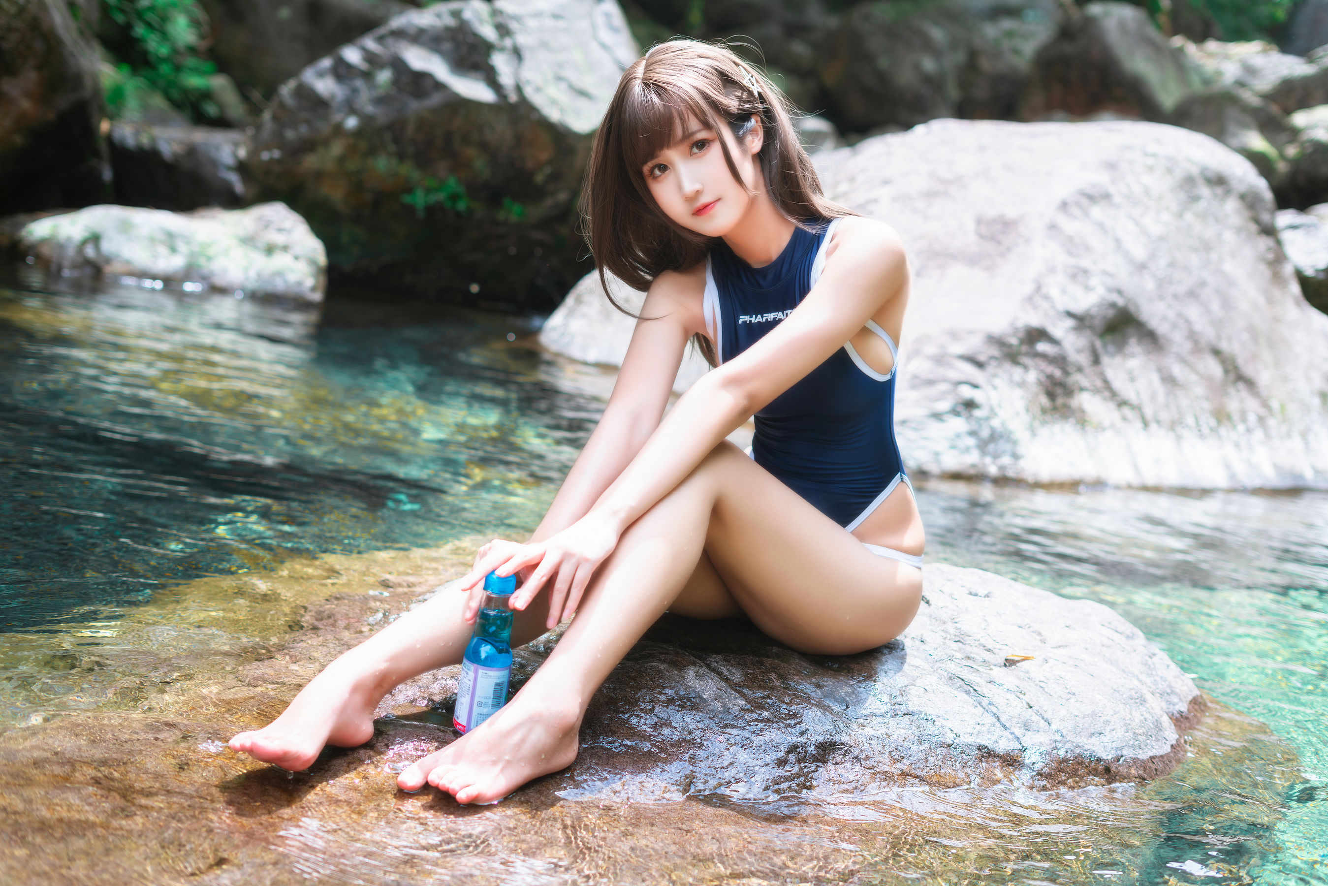 微博妹子三度_69 – 竞泳 [21P]