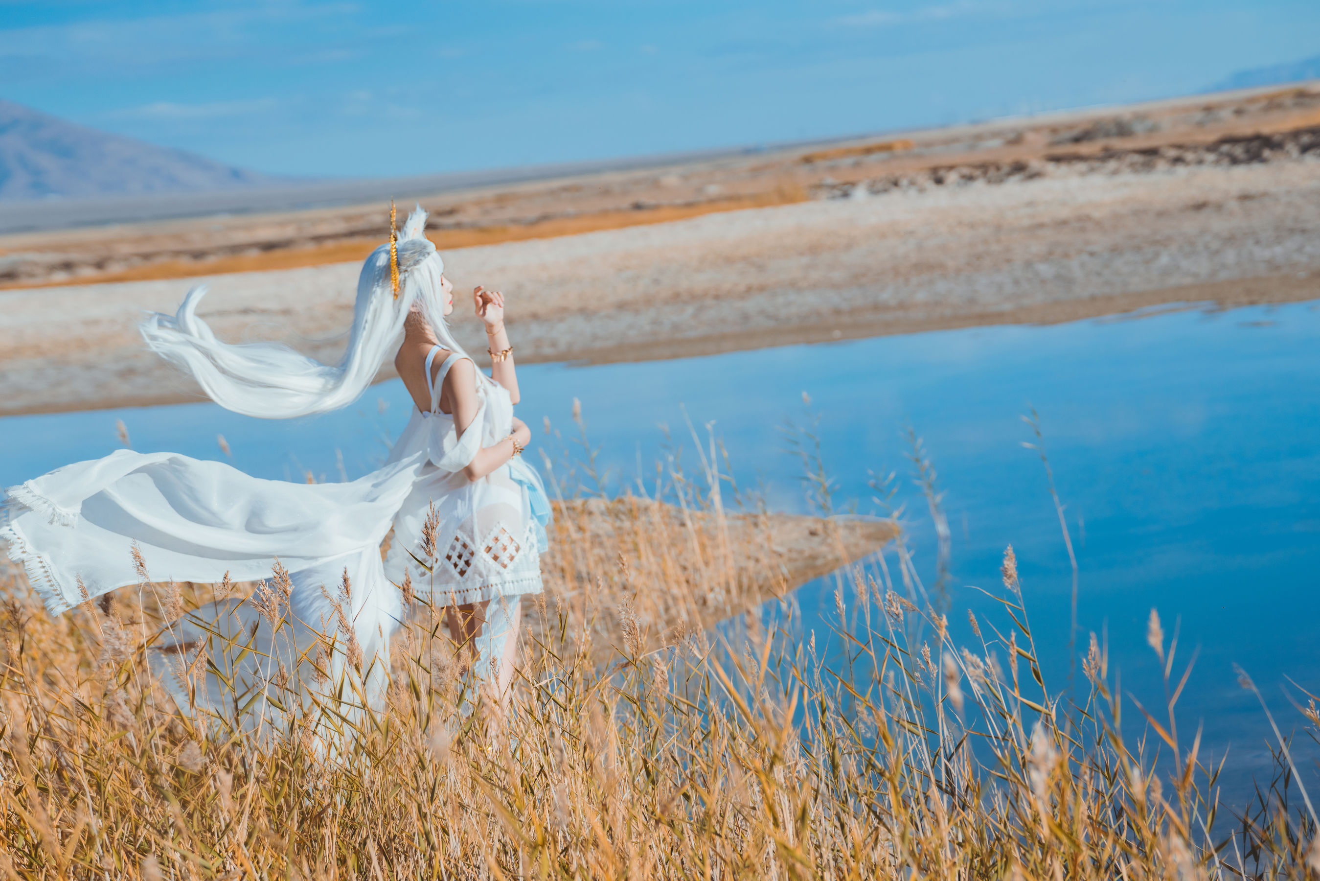 桜桃喵 – 明日方舟白金 [31P]