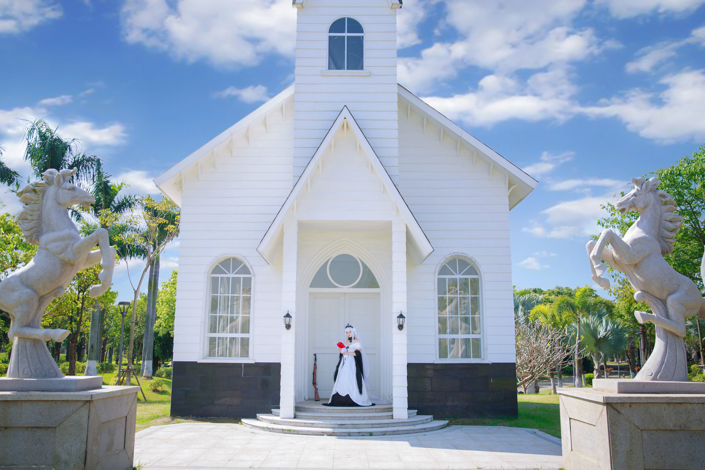 动漫博主G44不会受伤 – 98K婚纱 德皇 [25P]