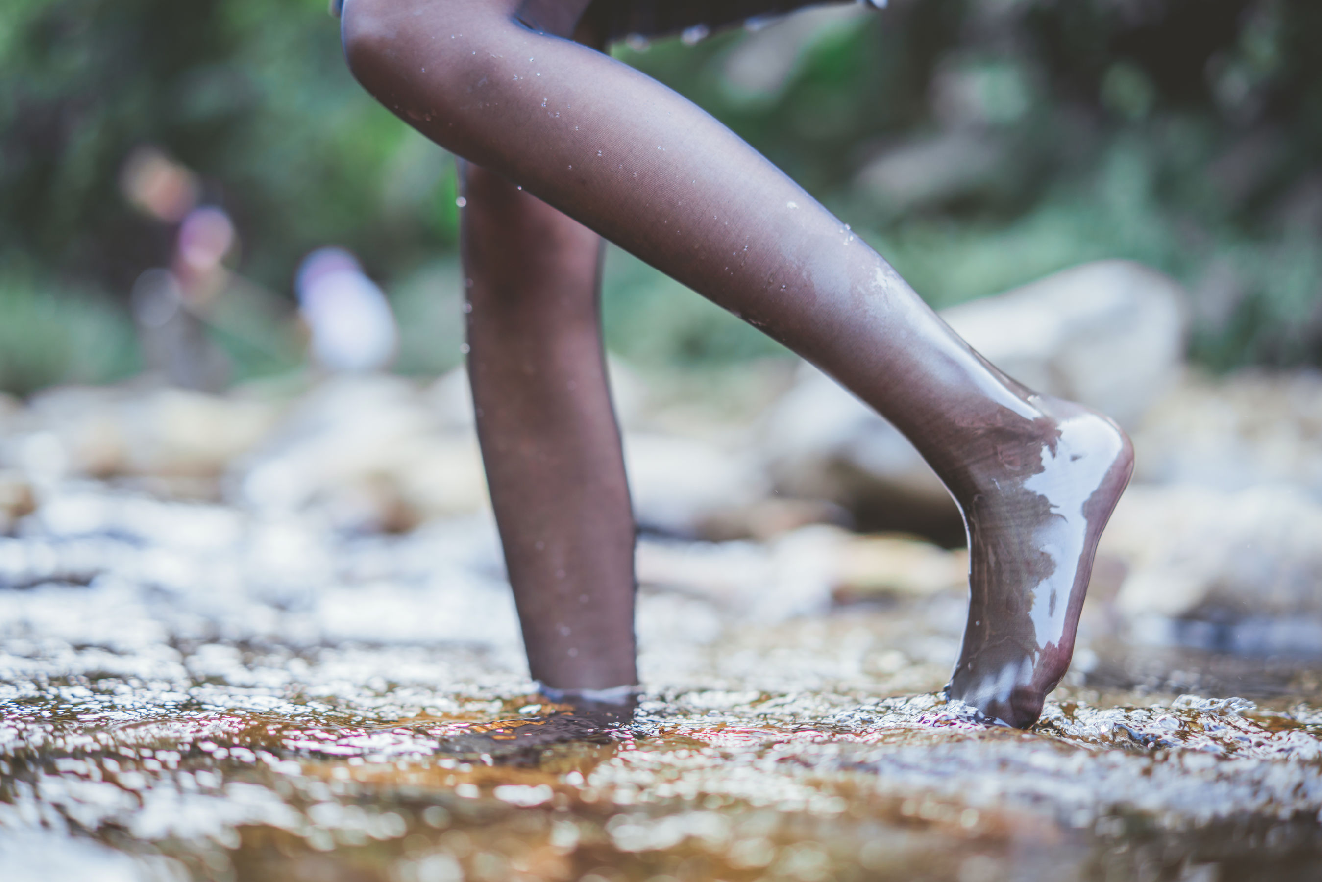 [萝莉COS] 桜桃喵《校服少女COSPLAY湿身系列》 [75P]