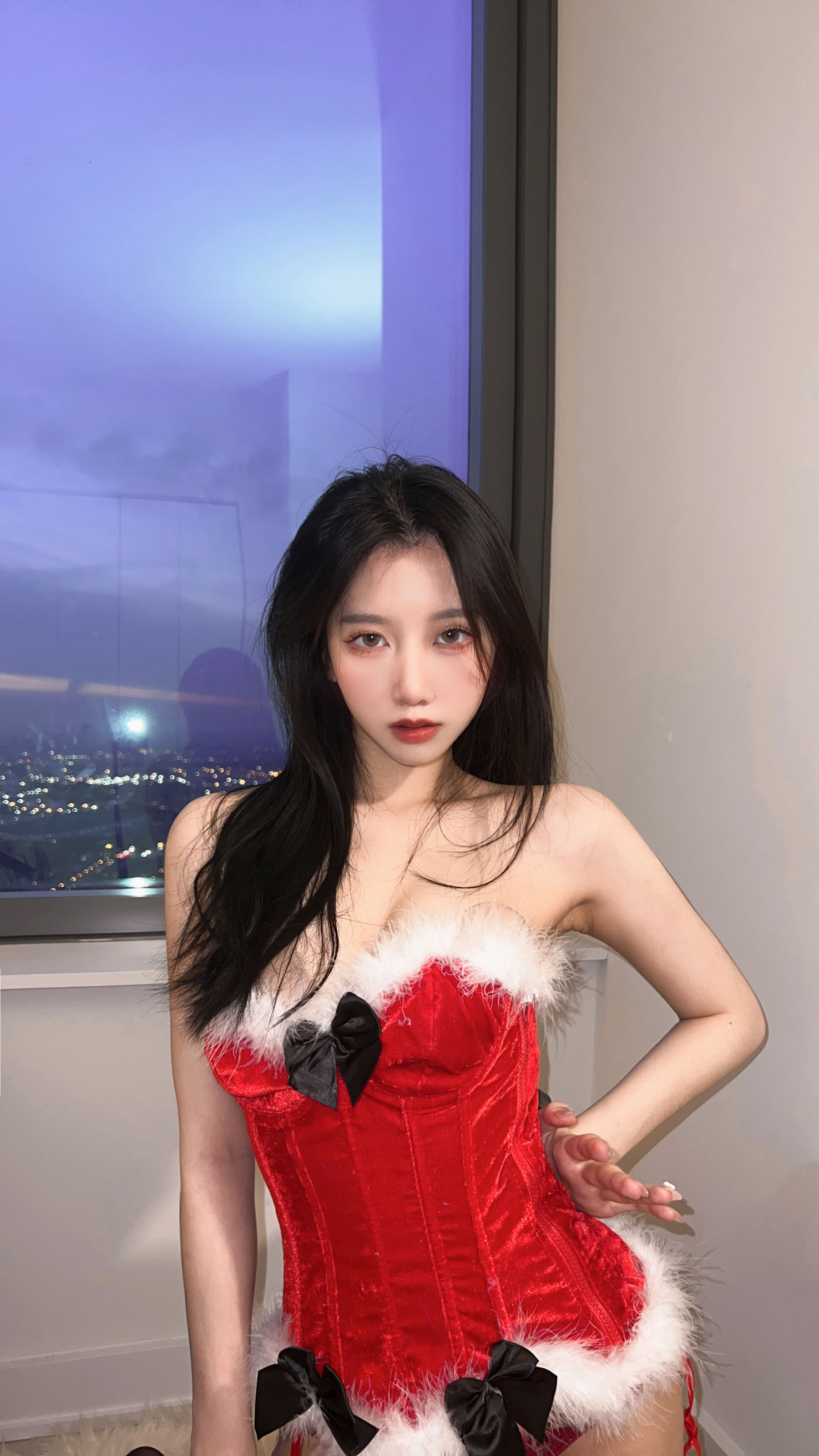 动漫博主果咩酱w – 2021圣诞 [52P]