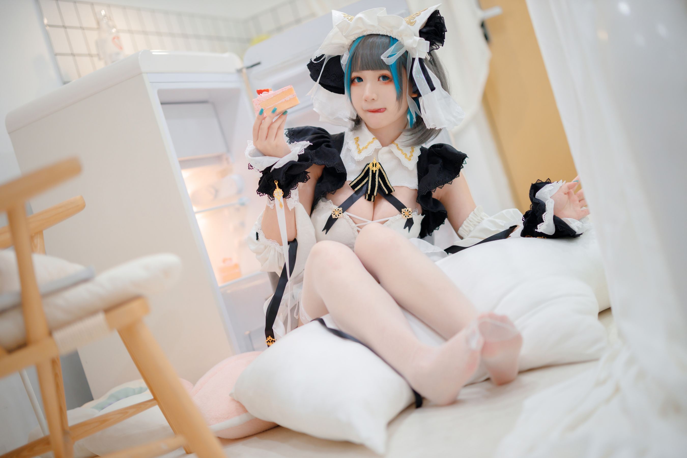 [Cosplay写真] 动漫博主樱落酱w – 柴郡 [28P]