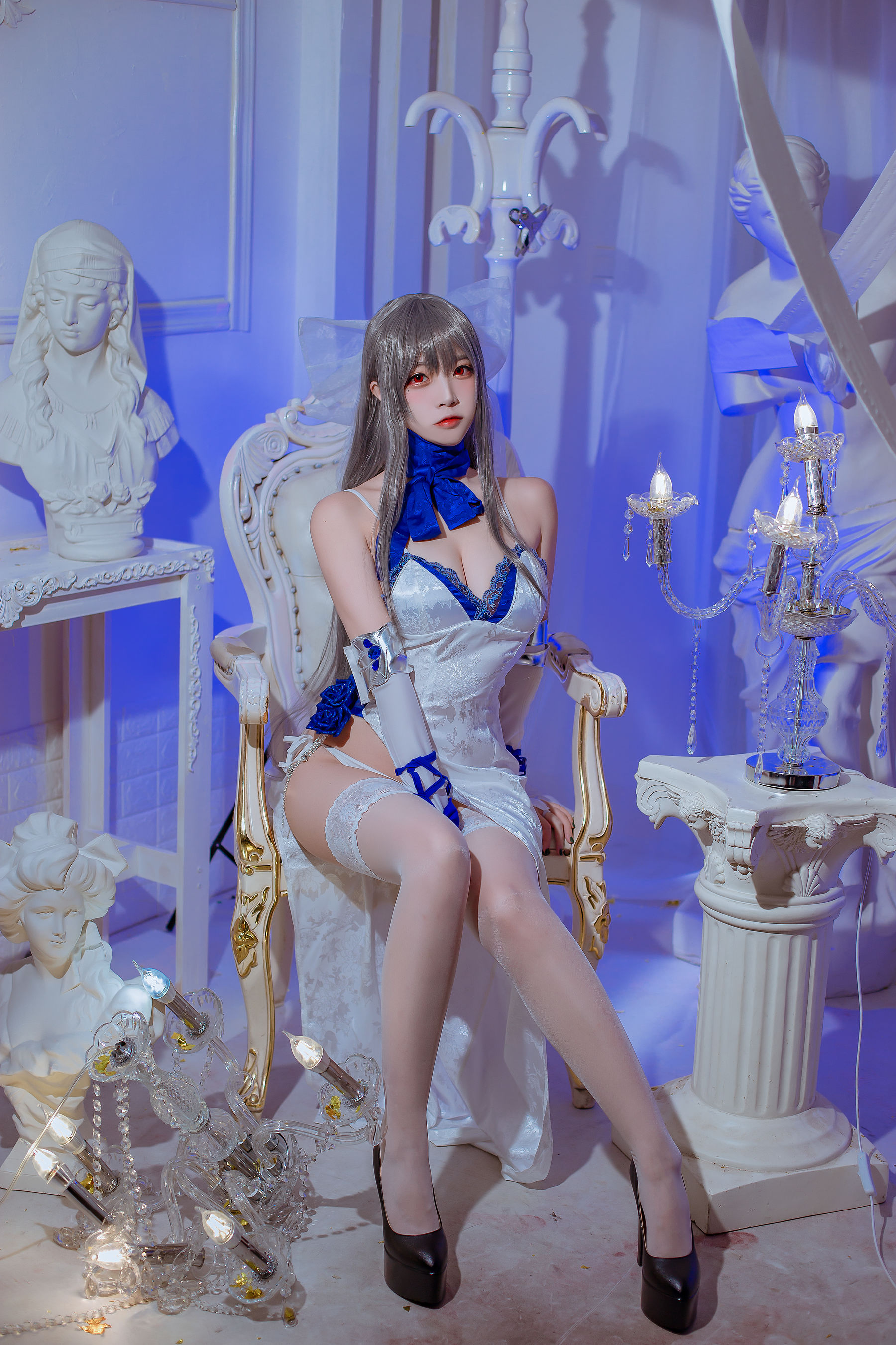 动漫博主雯妹 – PET [30P]