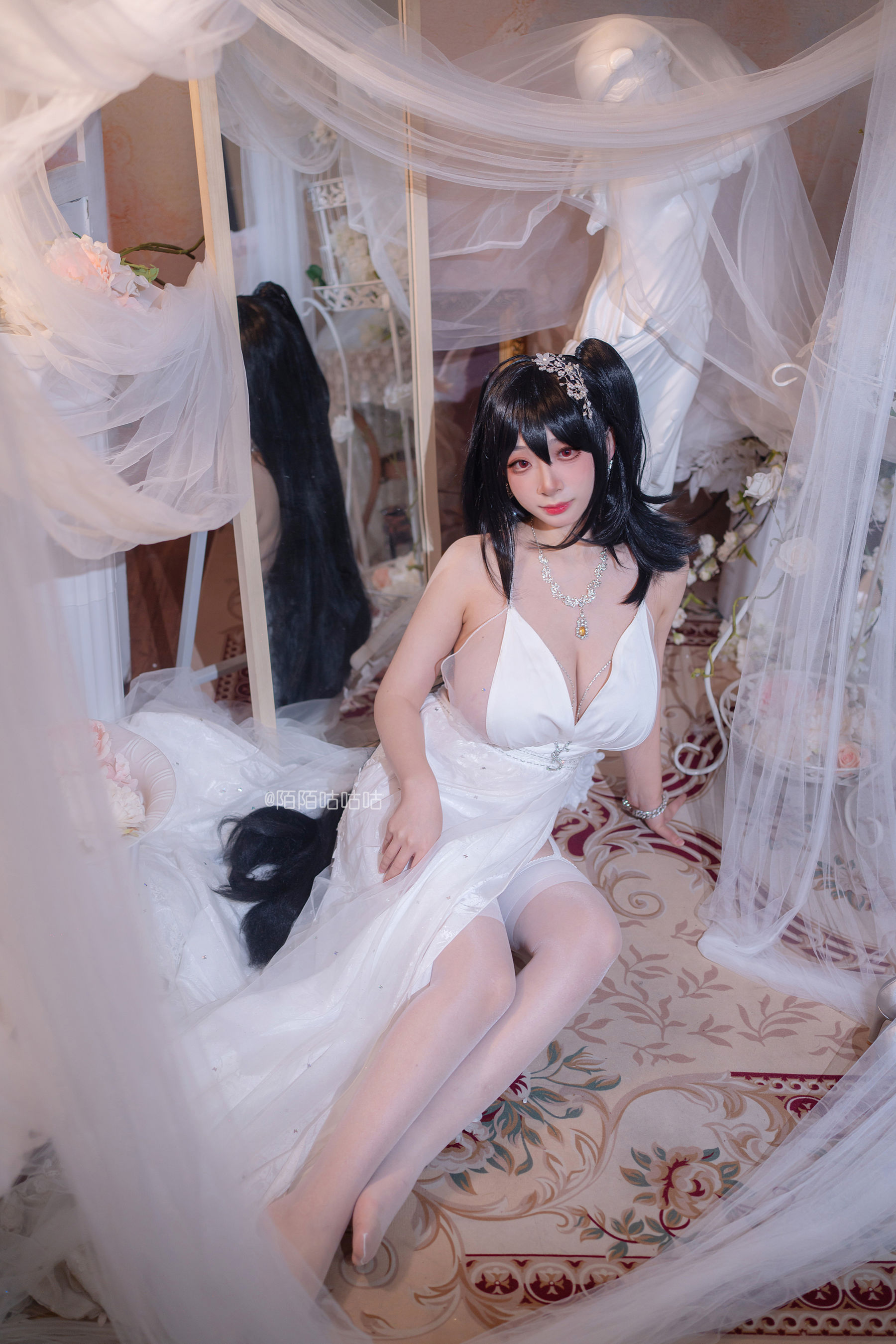 Cosplay美女韶陌陌 – 大凤 婚纱 [18P]