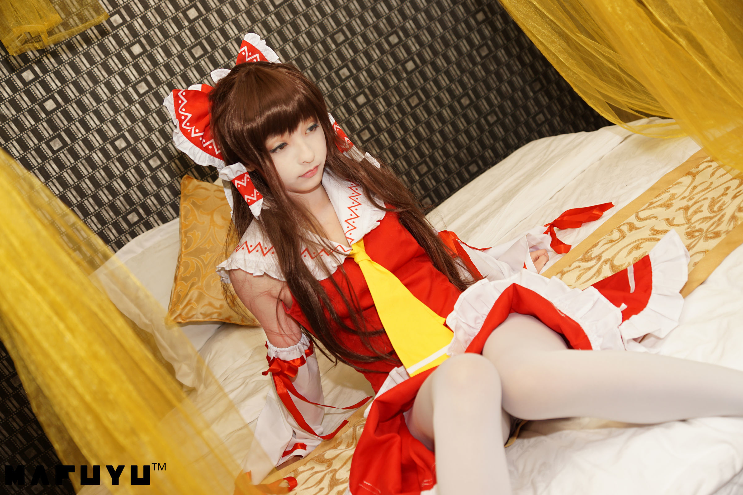 [萝莉COS] 神楽板真冬 COS Reimu猫娘系列套图 [100P]