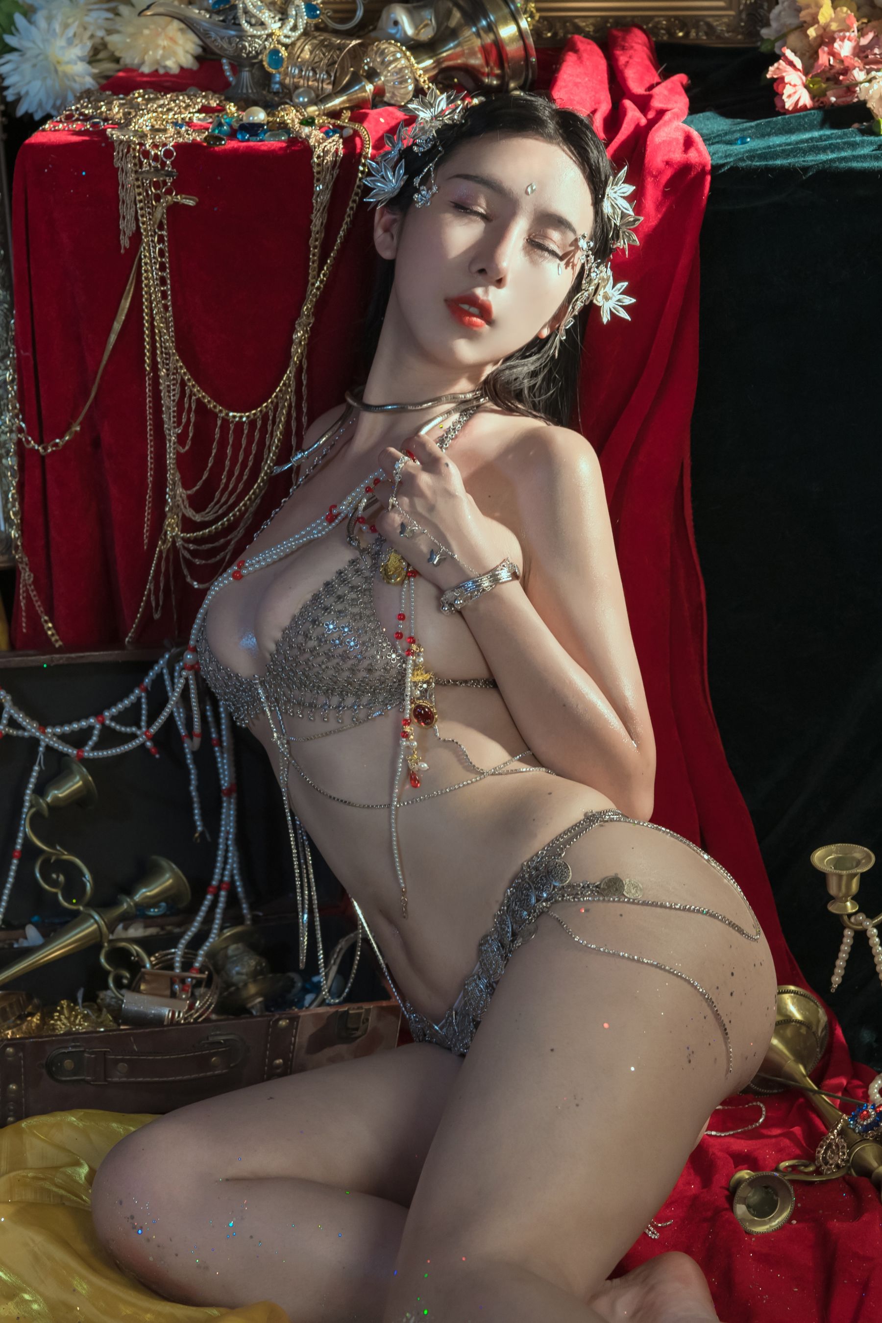 云溪溪 – 奶桃桃 晨曦 [39P]