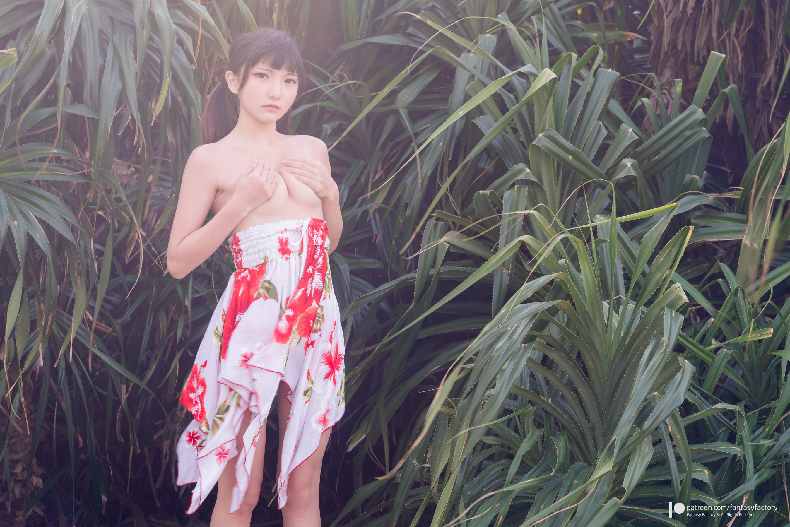 [Fantasy Factory] 小丁Cosplay – 居家 沙滩 浴室 [33P]