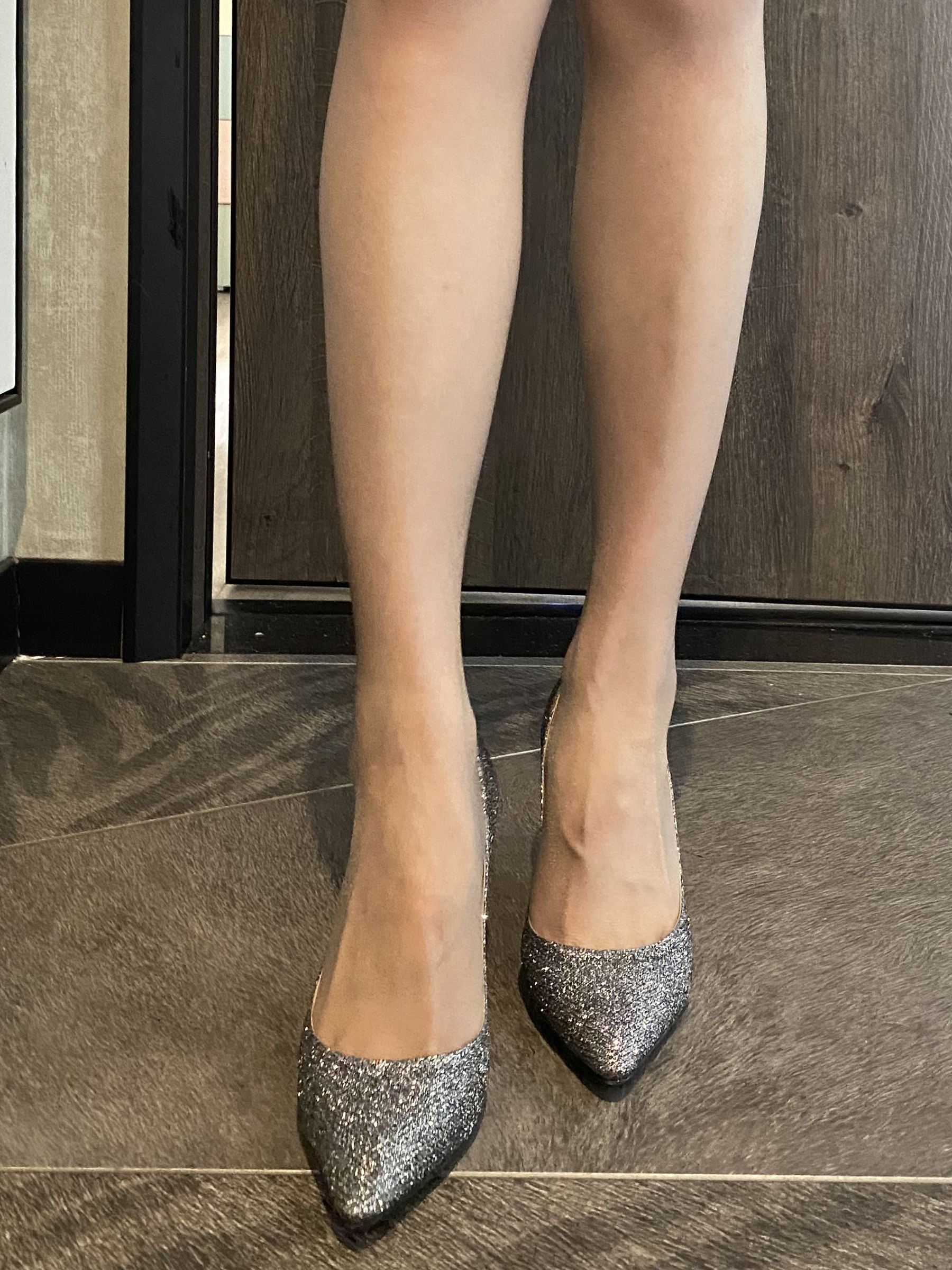 丝足博主麋鹿_Monroe 2020.08.22 丝腿 [29P]