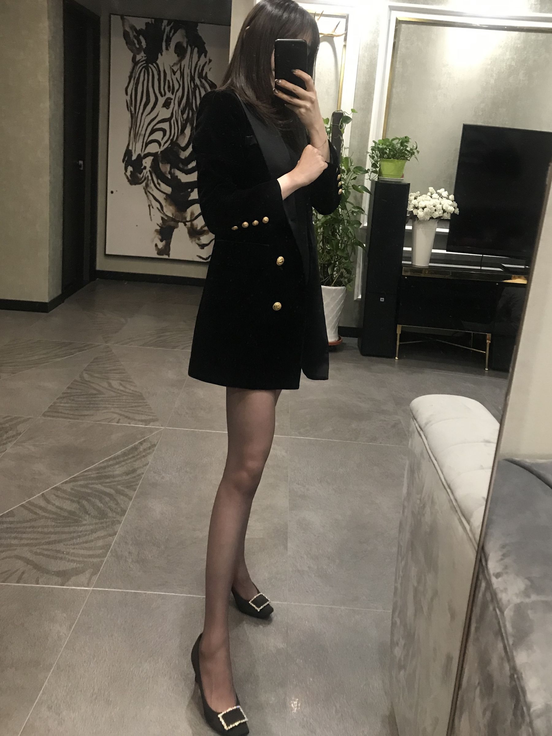 丝足博主麋鹿_Monroe 2020.04.20 红高黑丝 [101P]