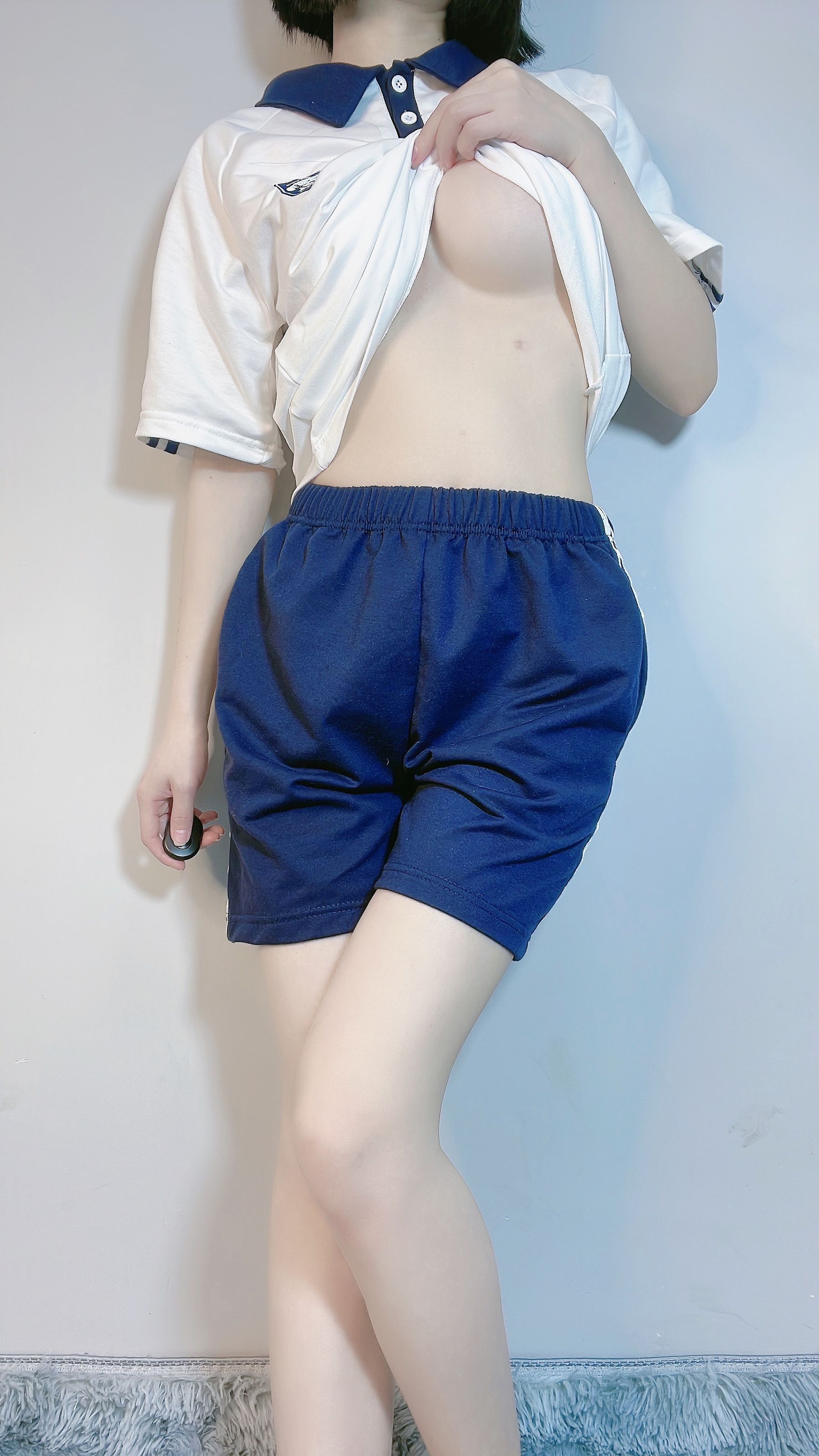 鹿八岁 – 不良学妹 [34P]