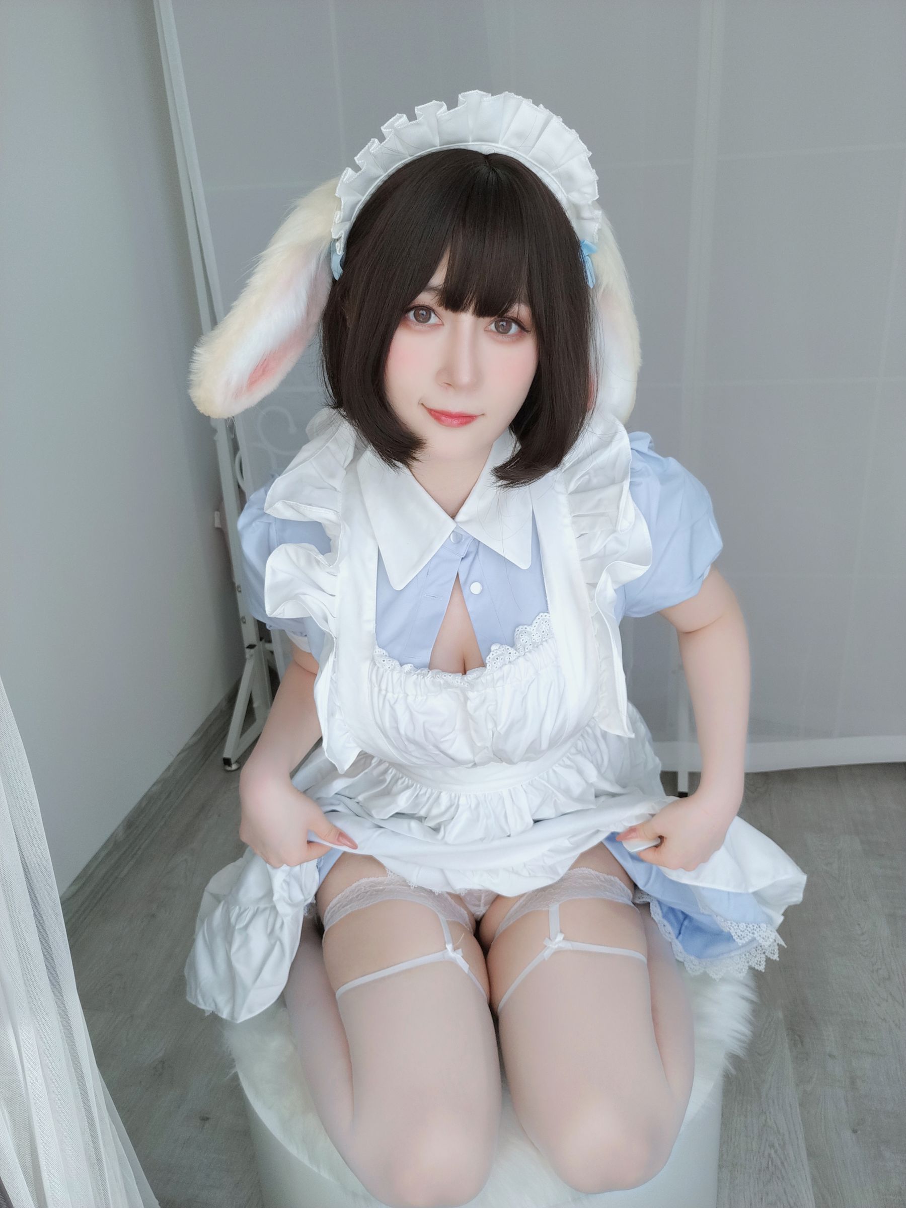 Coser小姐姐白银 – 兔女仆 [148P]