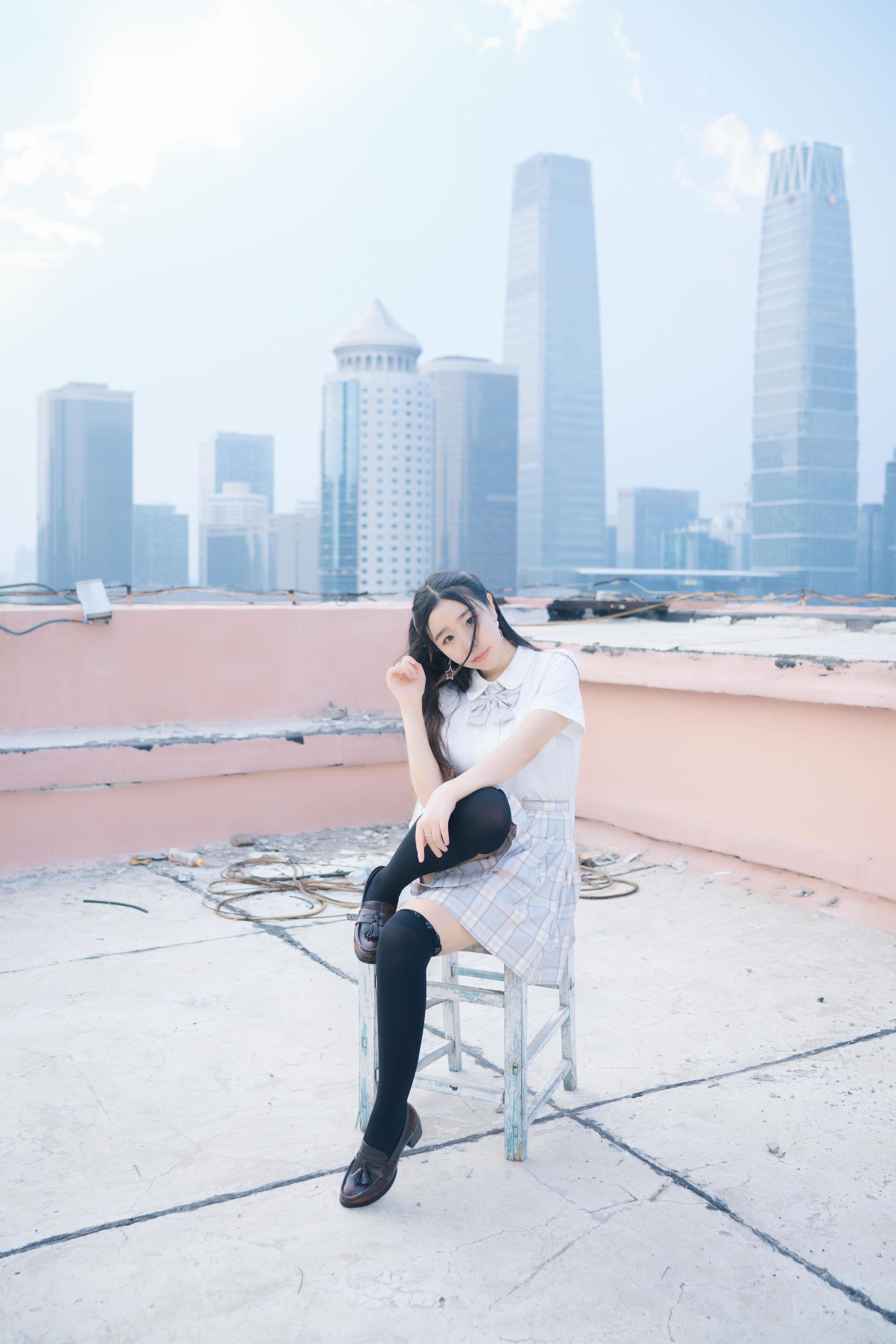 动漫博主穆零Mu0 – 天台jk [21P]