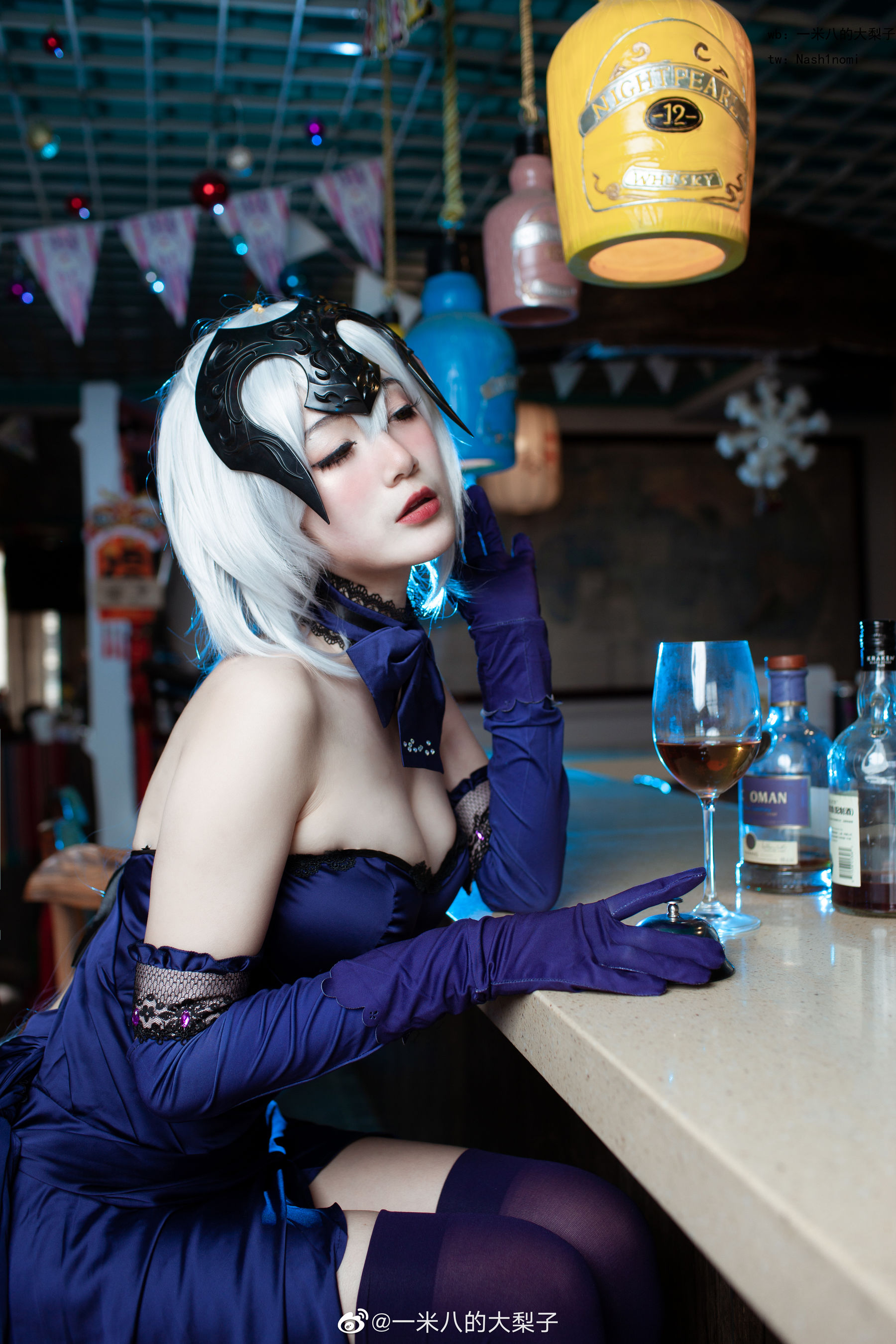 一米八的大梨子 – 黑贞晚餐 [9P]