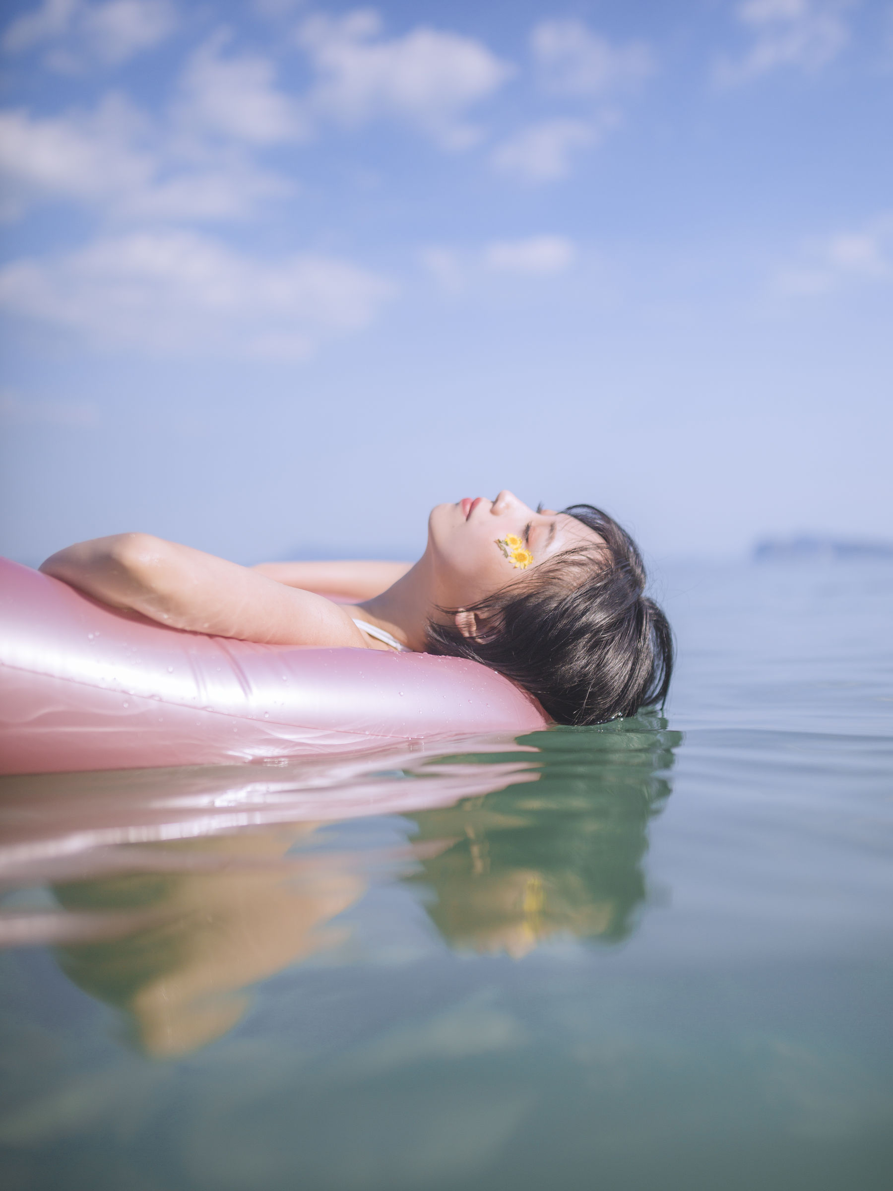 次元少女念雪ww – 白色泳衣 [30P]